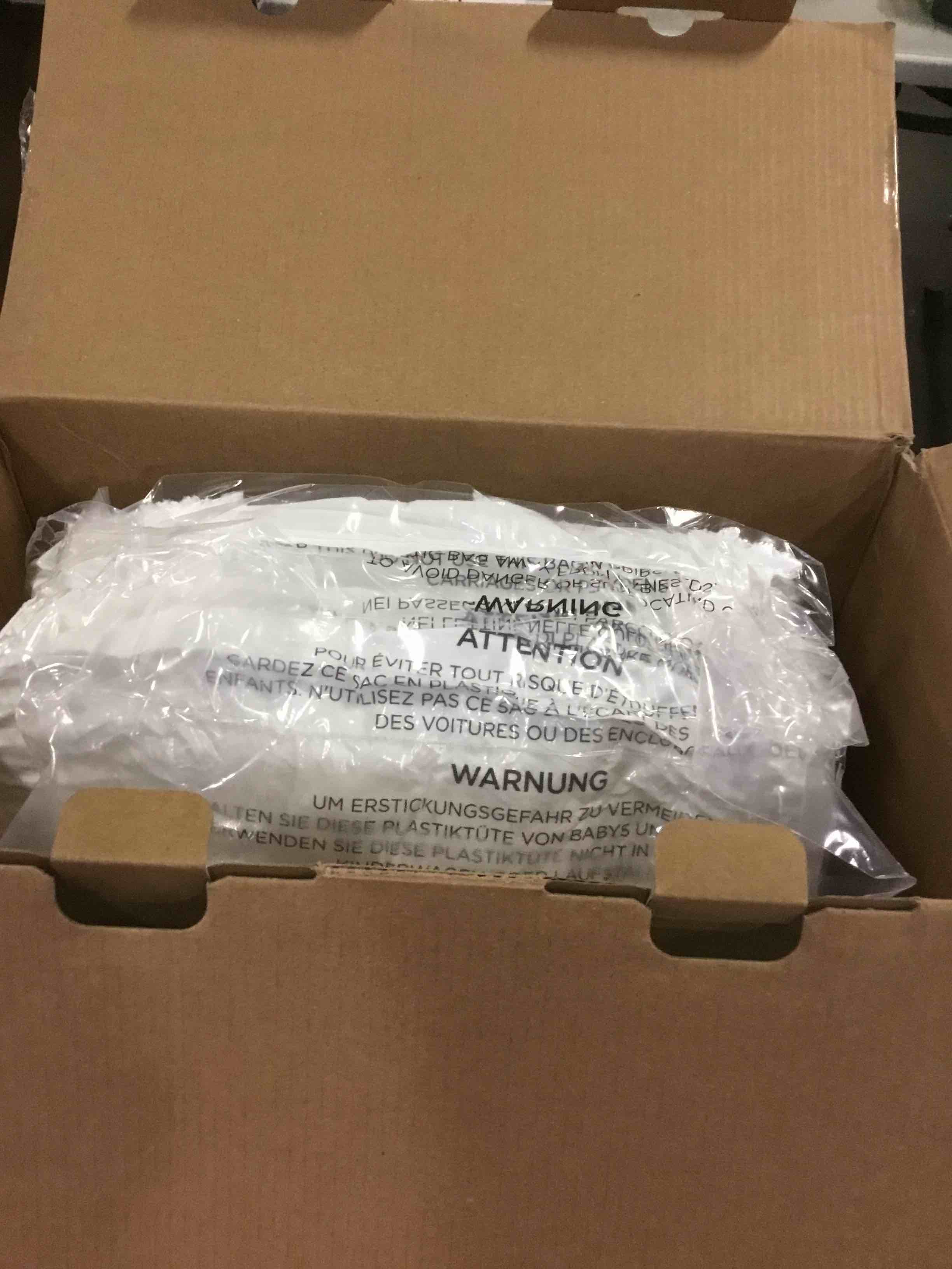 https://s3.amazonaws.com/lotting-images-prod/bidfta/PNK1971724_1743424271763.jpeg