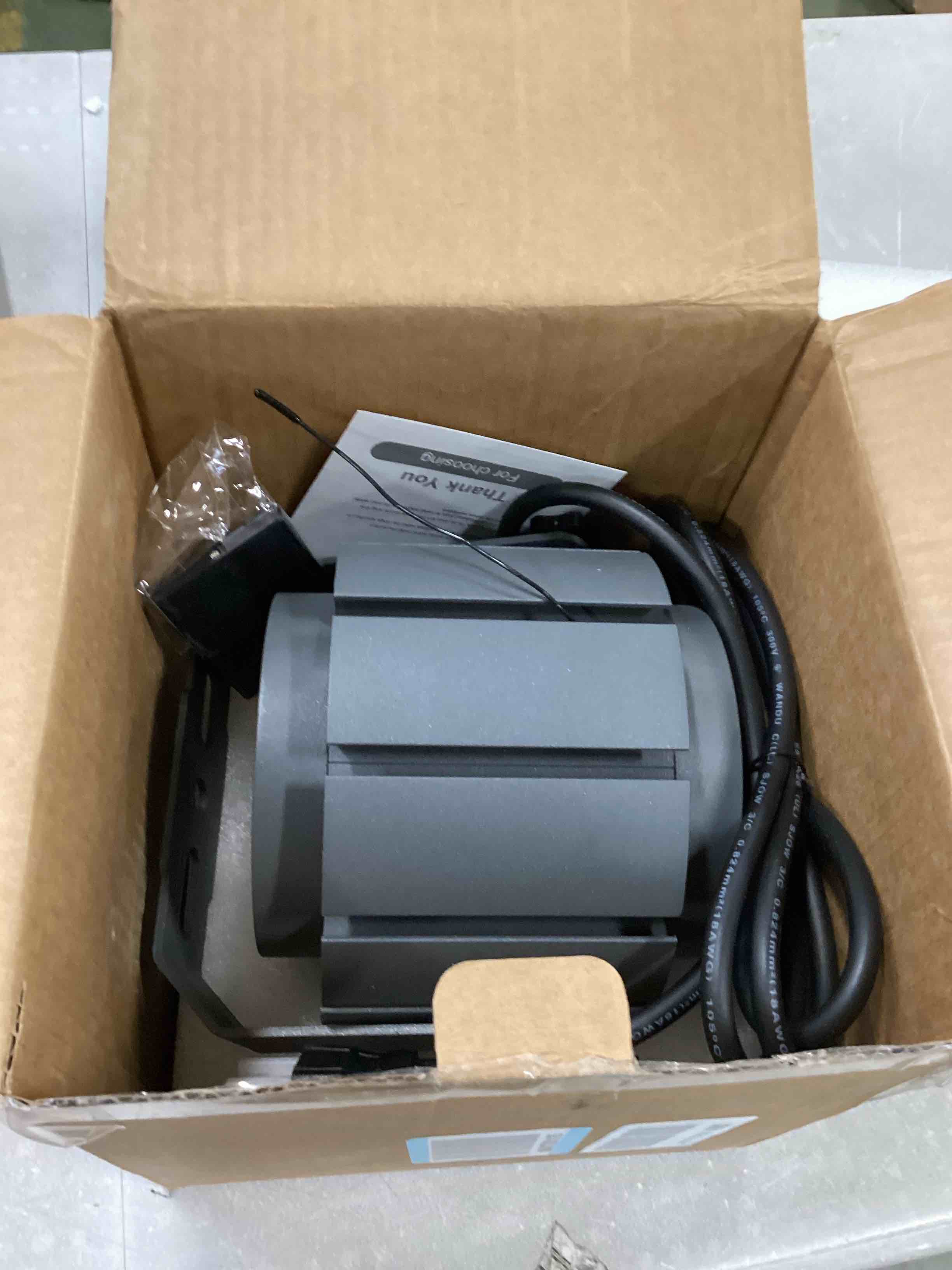 https://s3.amazonaws.com/lotting-images-prod/bidfta/PNK1972076_1741871917051.jpeg
