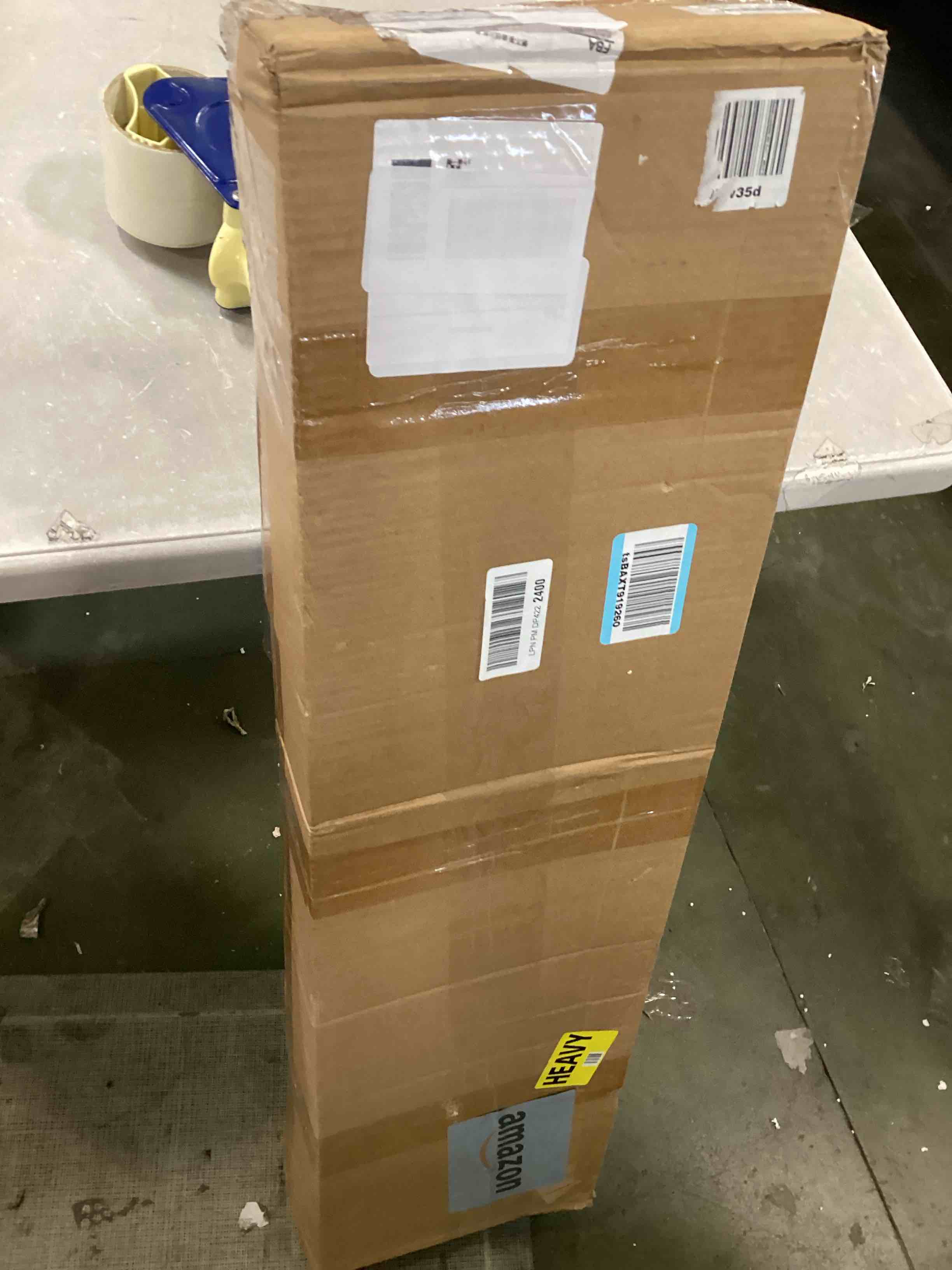 https://s3.amazonaws.com/lotting-images-prod/bidfta/PNK1972087_1741876231895.jpeg