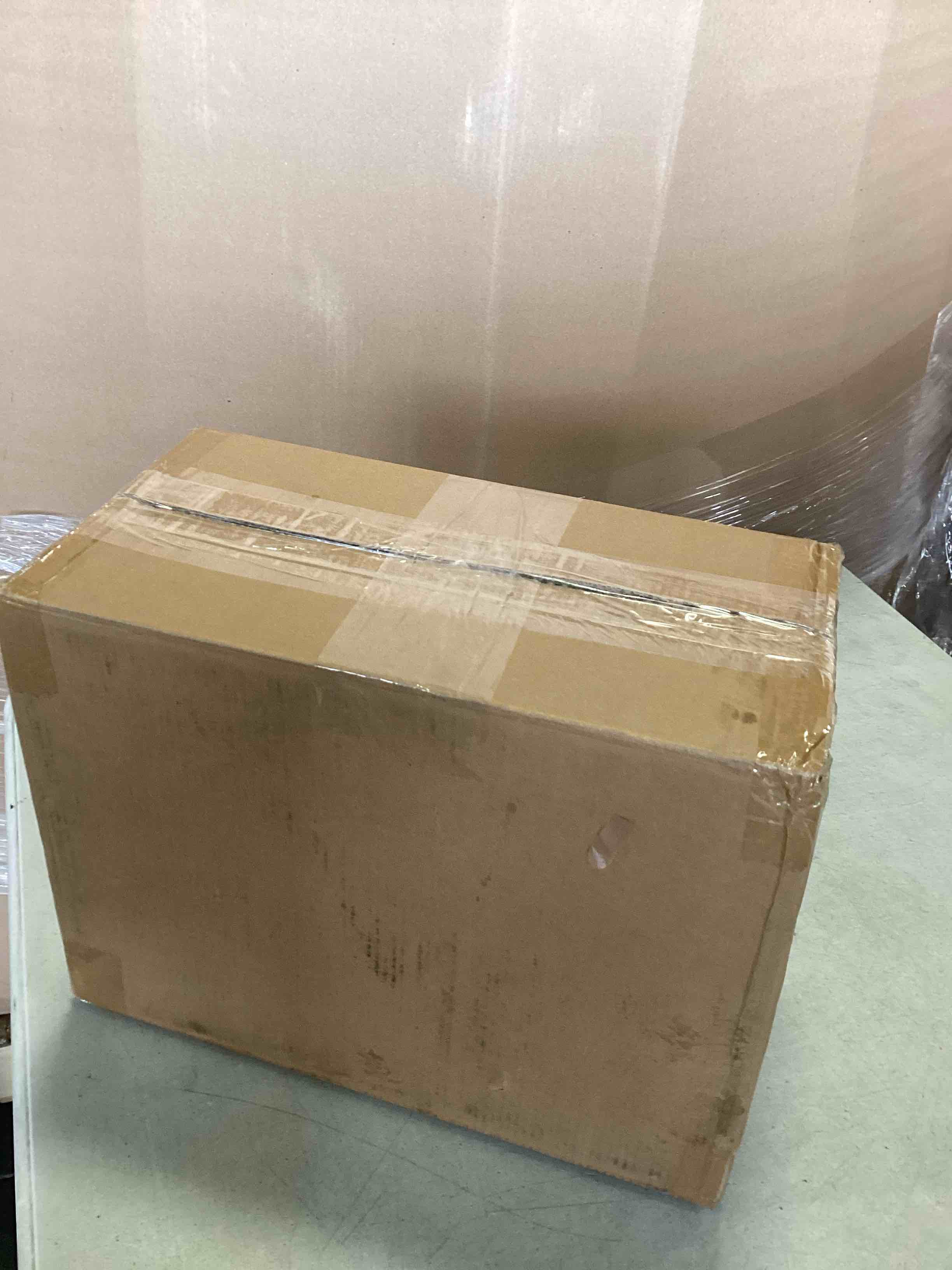 https://s3.amazonaws.com/lotting-images-prod/bidfta/PNK1972809_1743441116664.jpeg