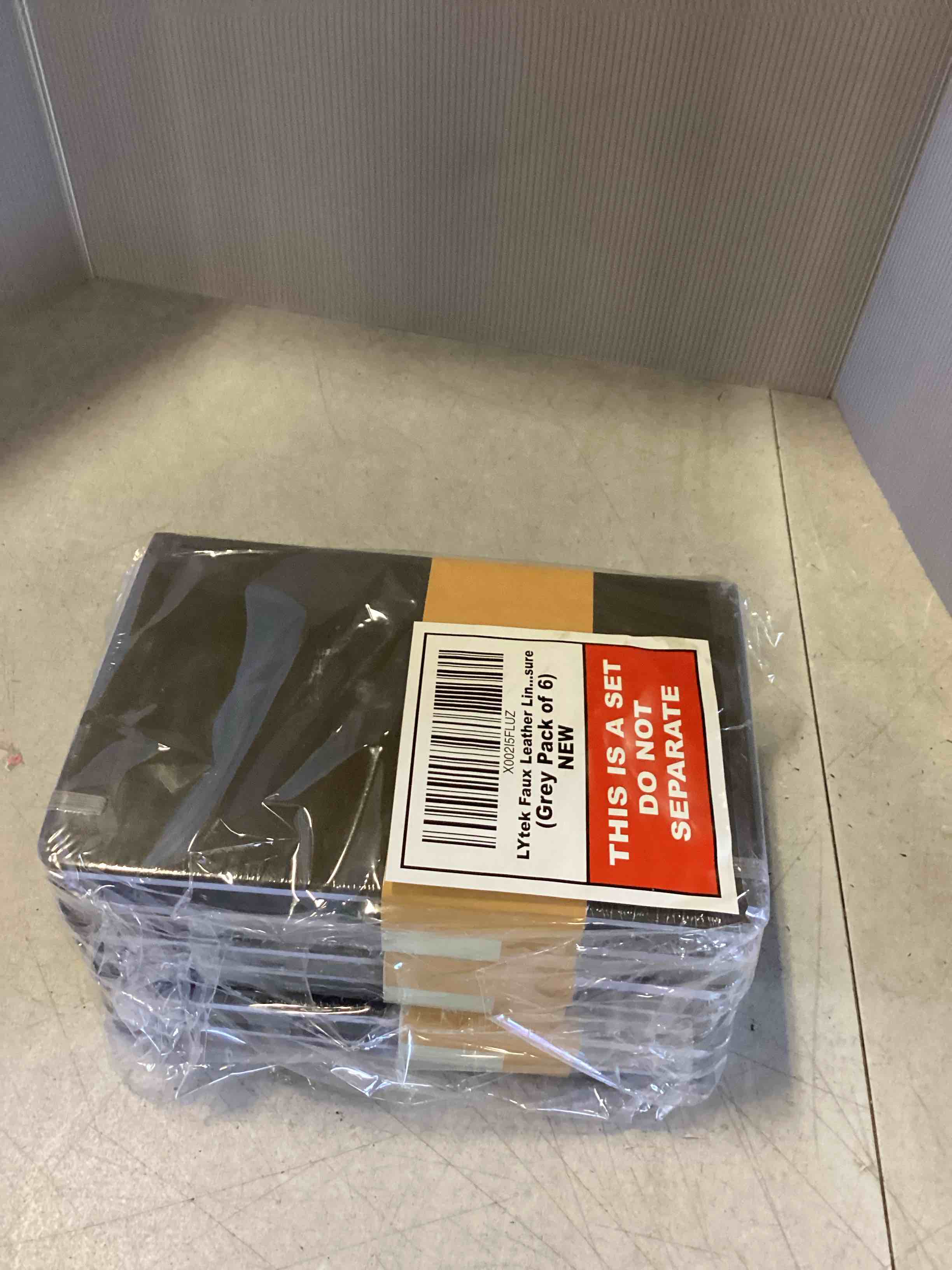 https://s3.amazonaws.com/lotting-images-prod/bidfta/PNK1973917_1745418498548.jpeg