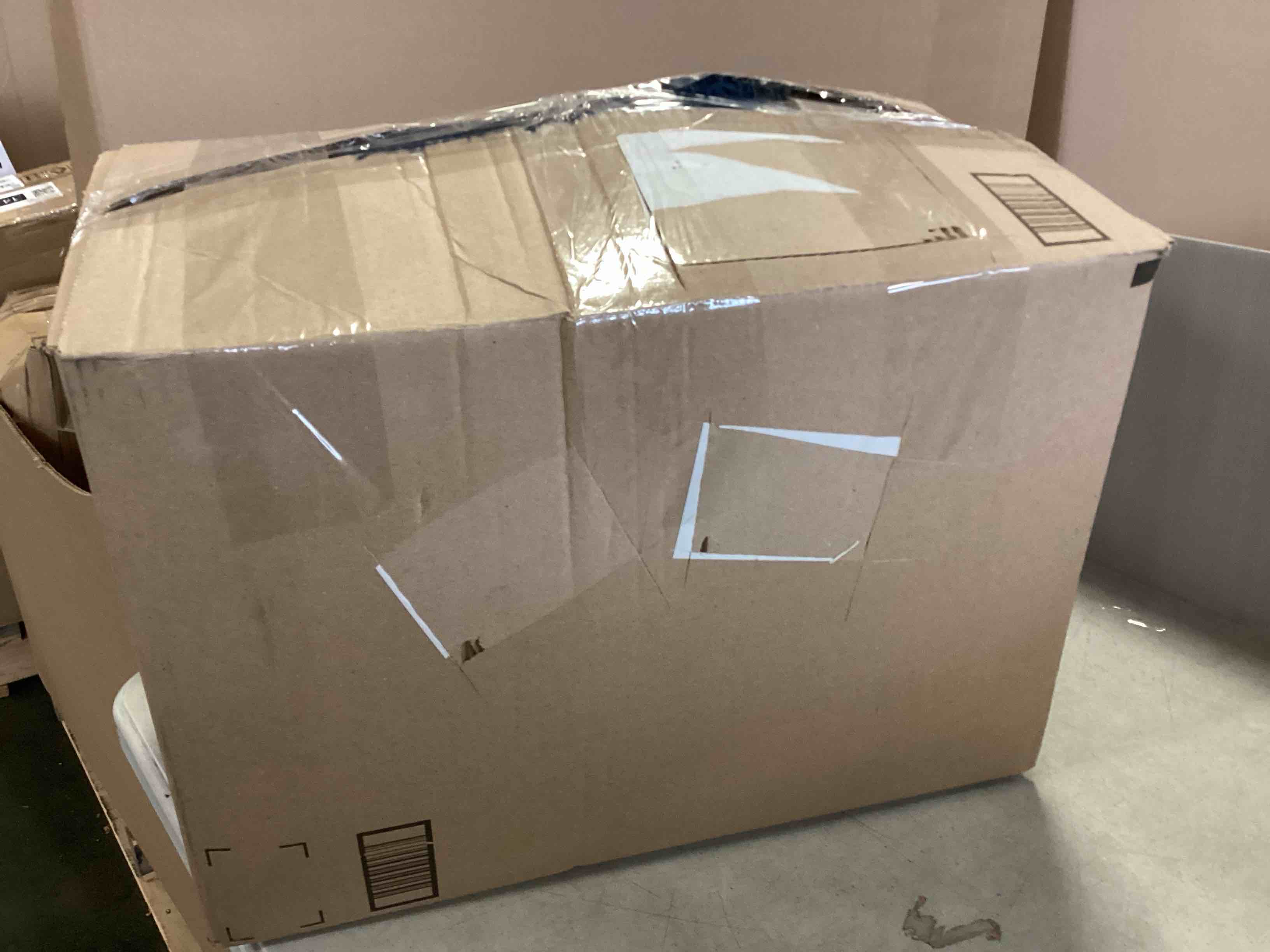 https://s3.amazonaws.com/lotting-images-prod/bidfta/PNK1974291_1745948152842.jpeg