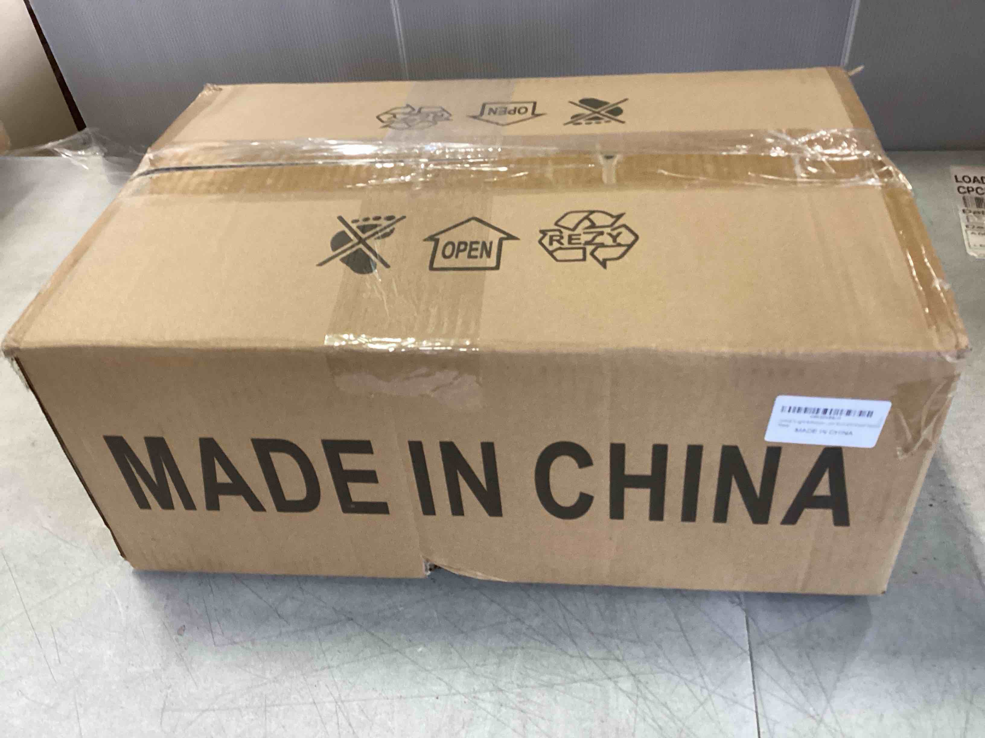 https://s3.amazonaws.com/lotting-images-prod/bidfta/PNK1974307_1745953675763.jpeg