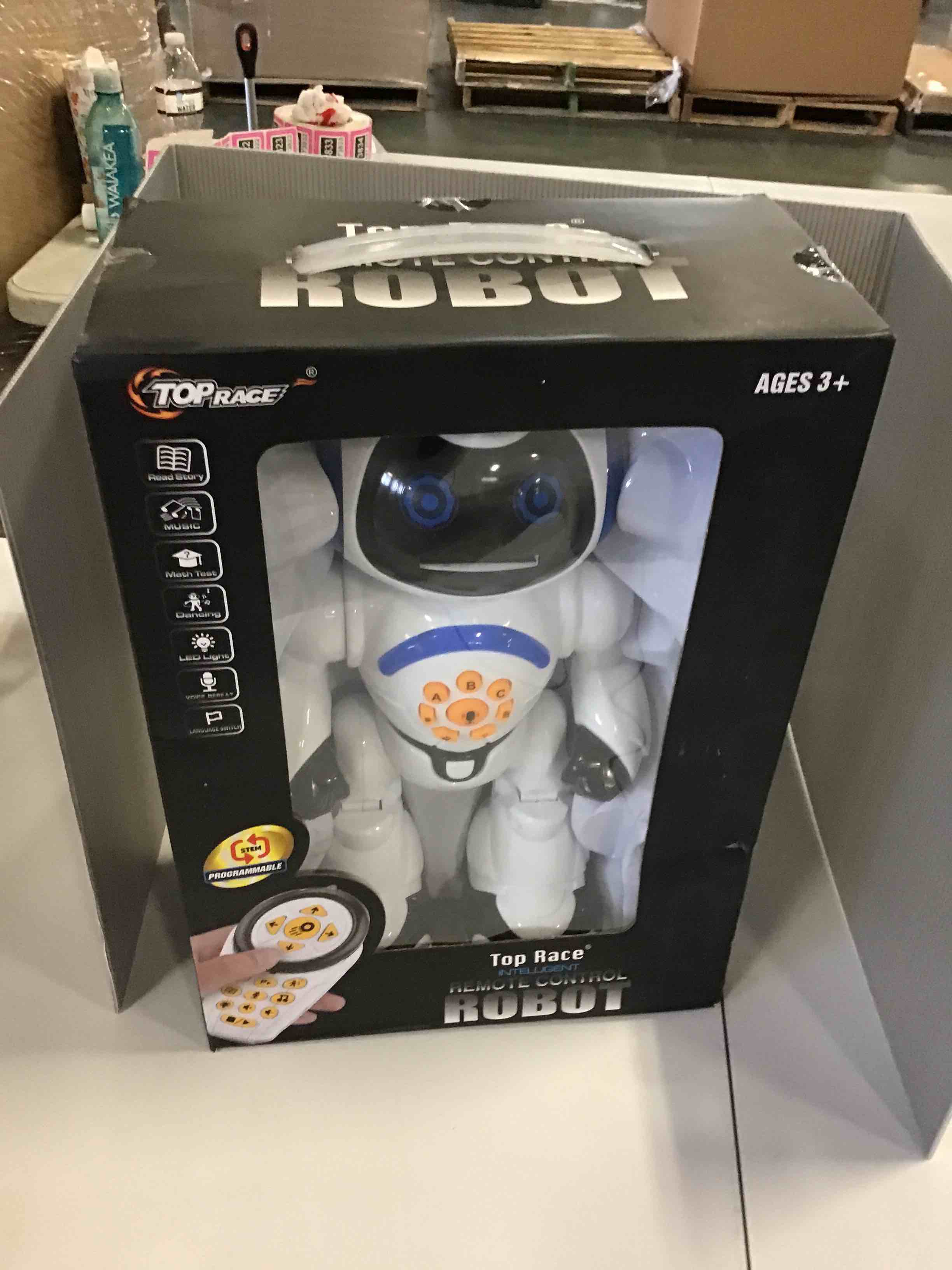 https://s3.amazonaws.com/lotting-images-prod/bidfta/PNK1975645_1745332718063.jpeg