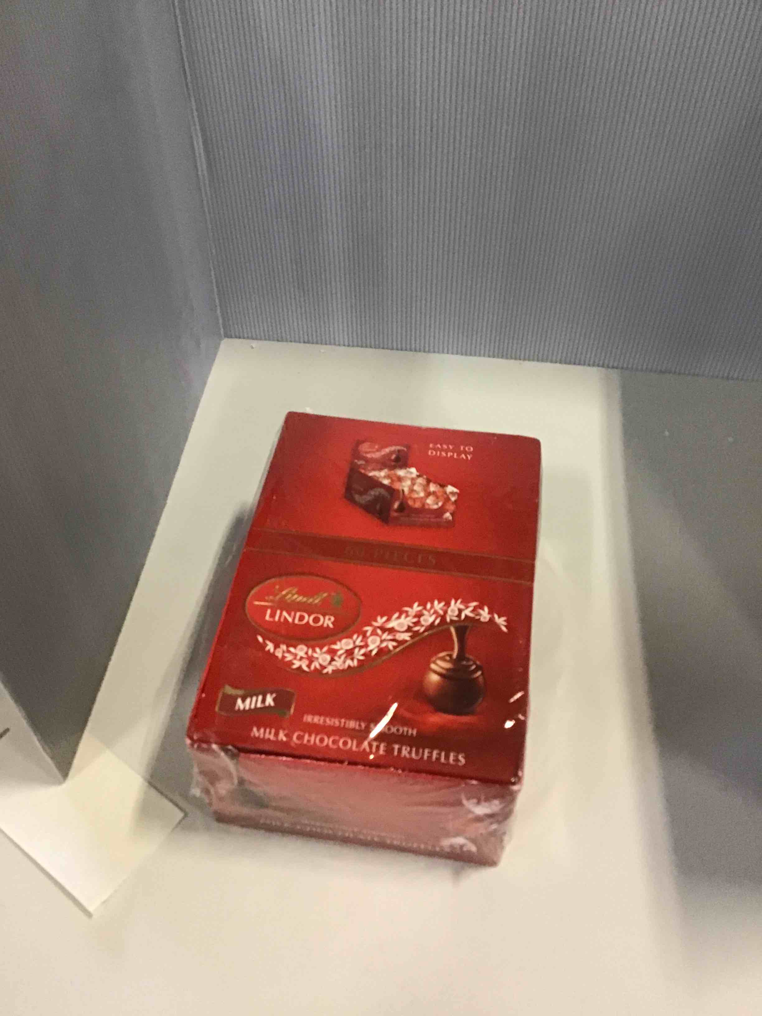 https://s3.amazonaws.com/lotting-images-prod/bidfta/PNK1975709_1745337401301.jpeg
