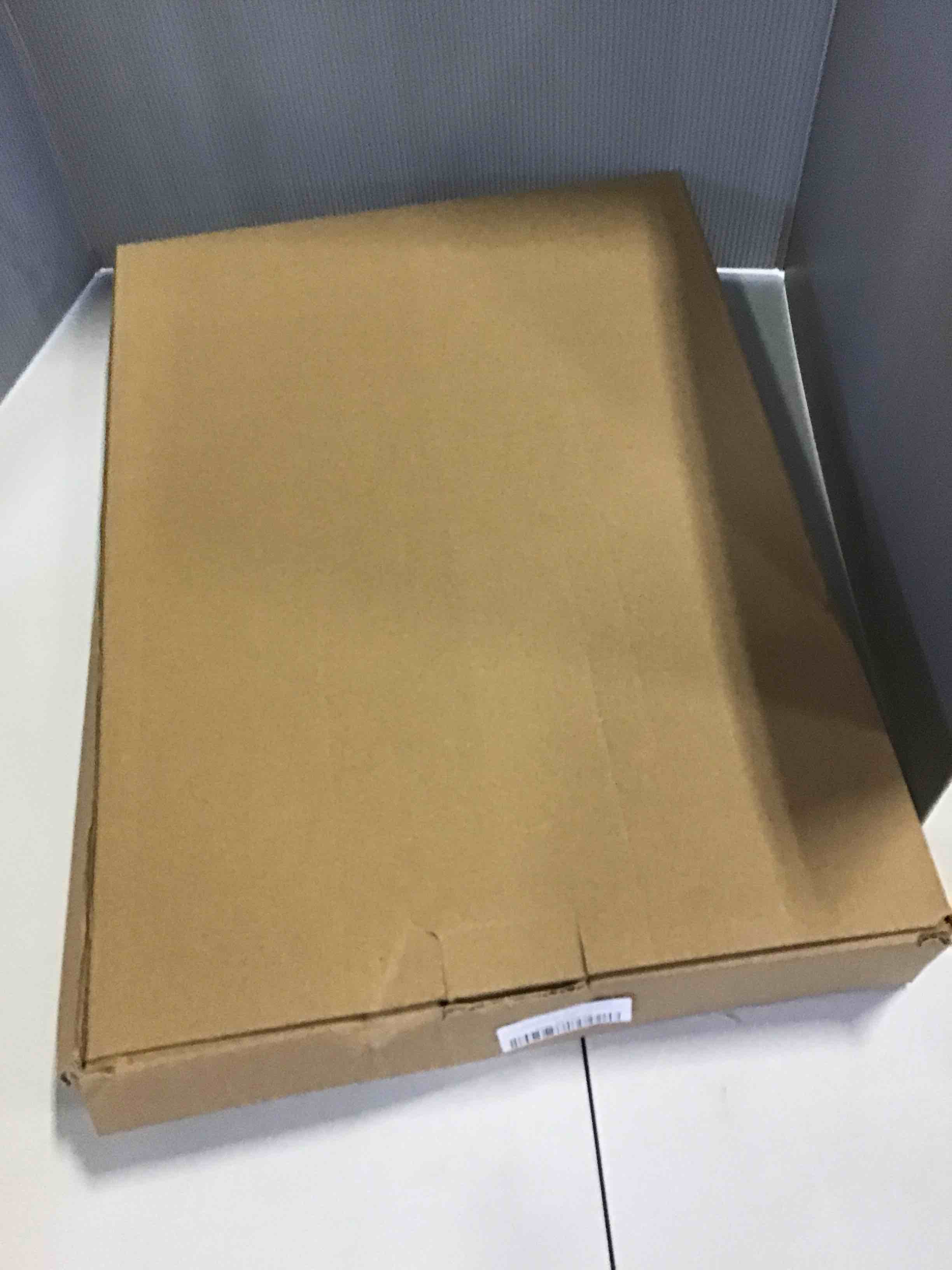 https://s3.amazonaws.com/lotting-images-prod/bidfta/PNK1976152_1745433243391.jpeg