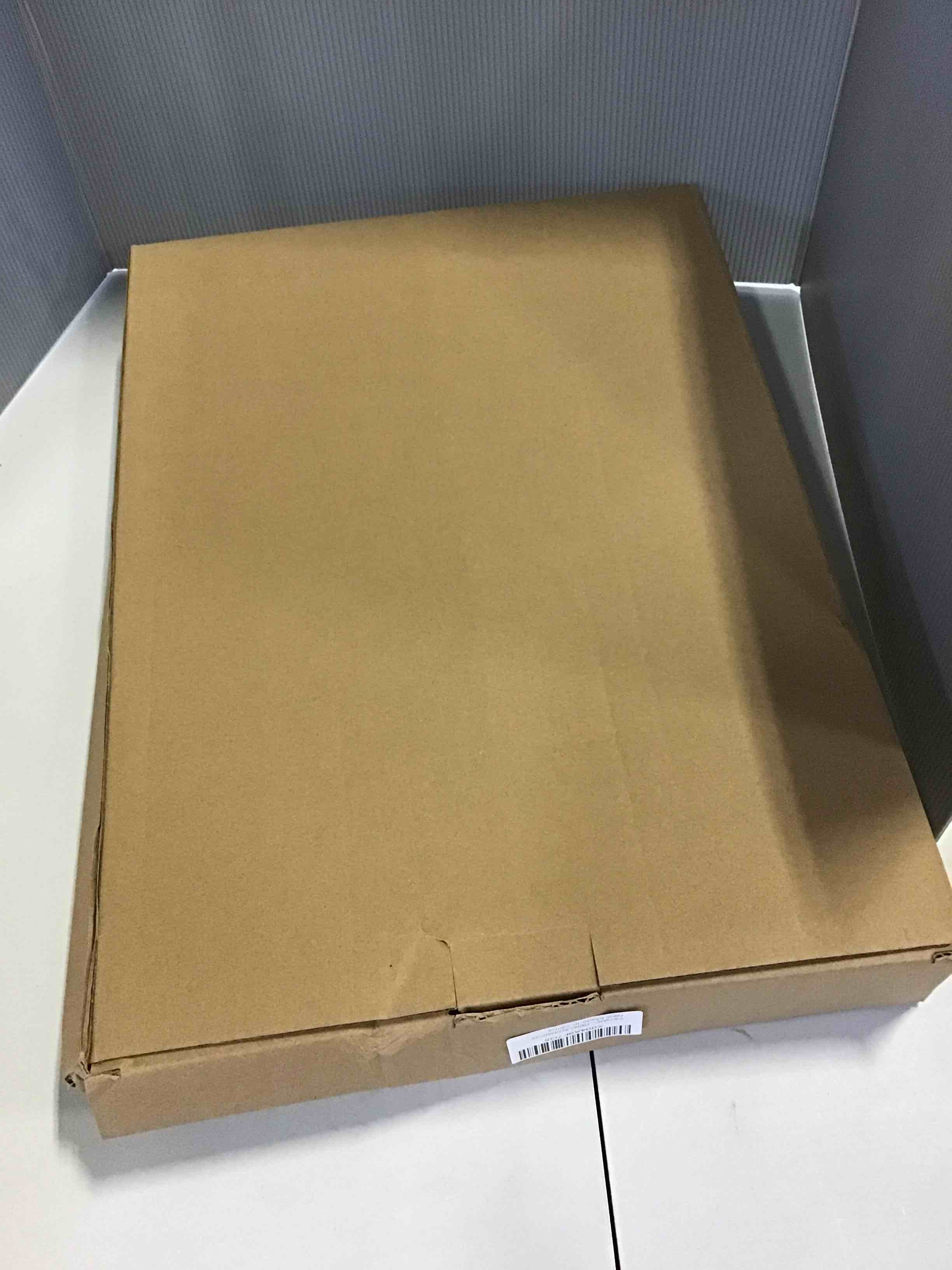 https://s3.amazonaws.com/lotting-images-prod/bidfta/PNK1976152_1745433244840.jpeg