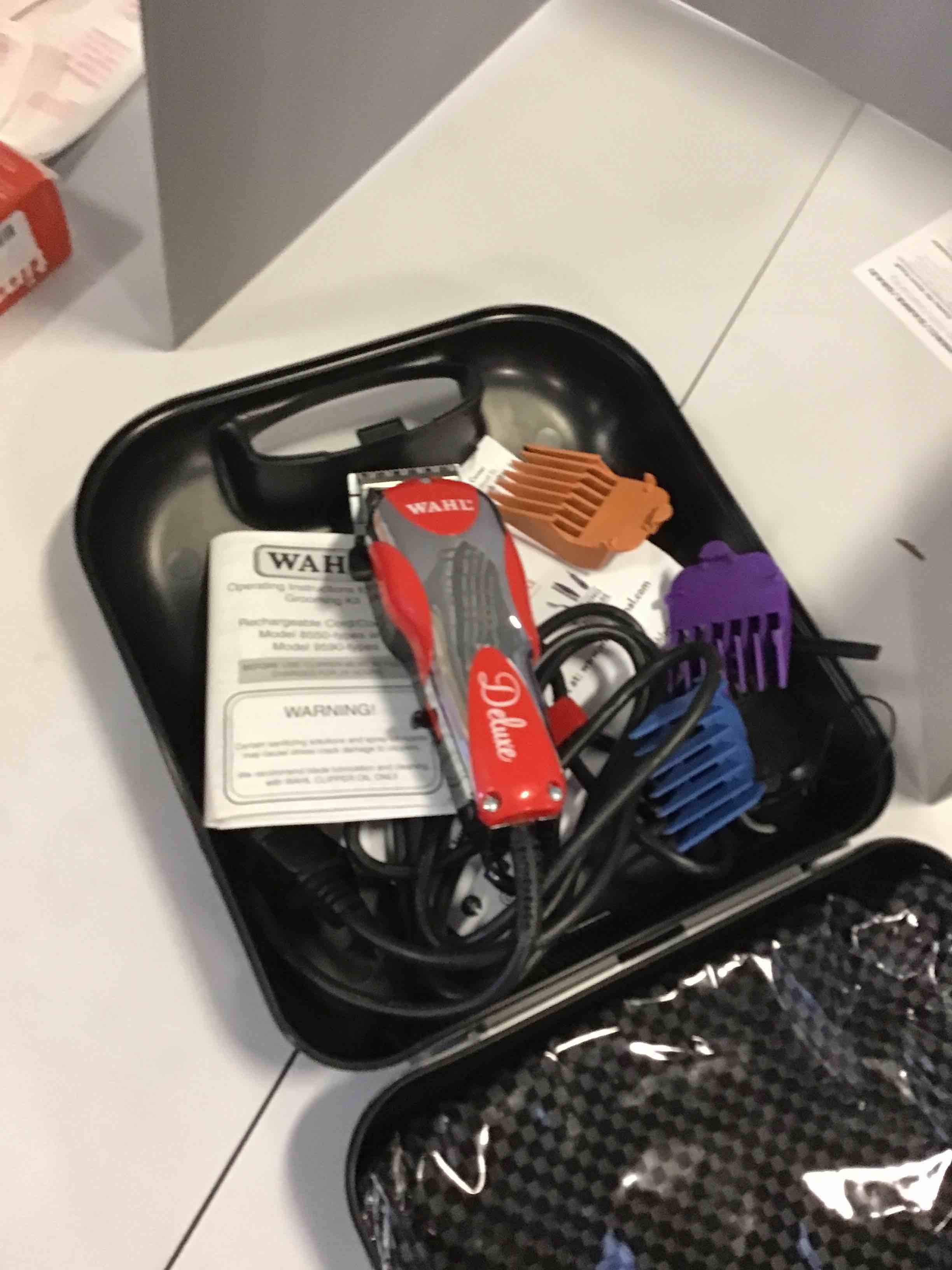 https://s3.amazonaws.com/lotting-images-prod/bidfta/PNK1976279_1745506219900.jpeg