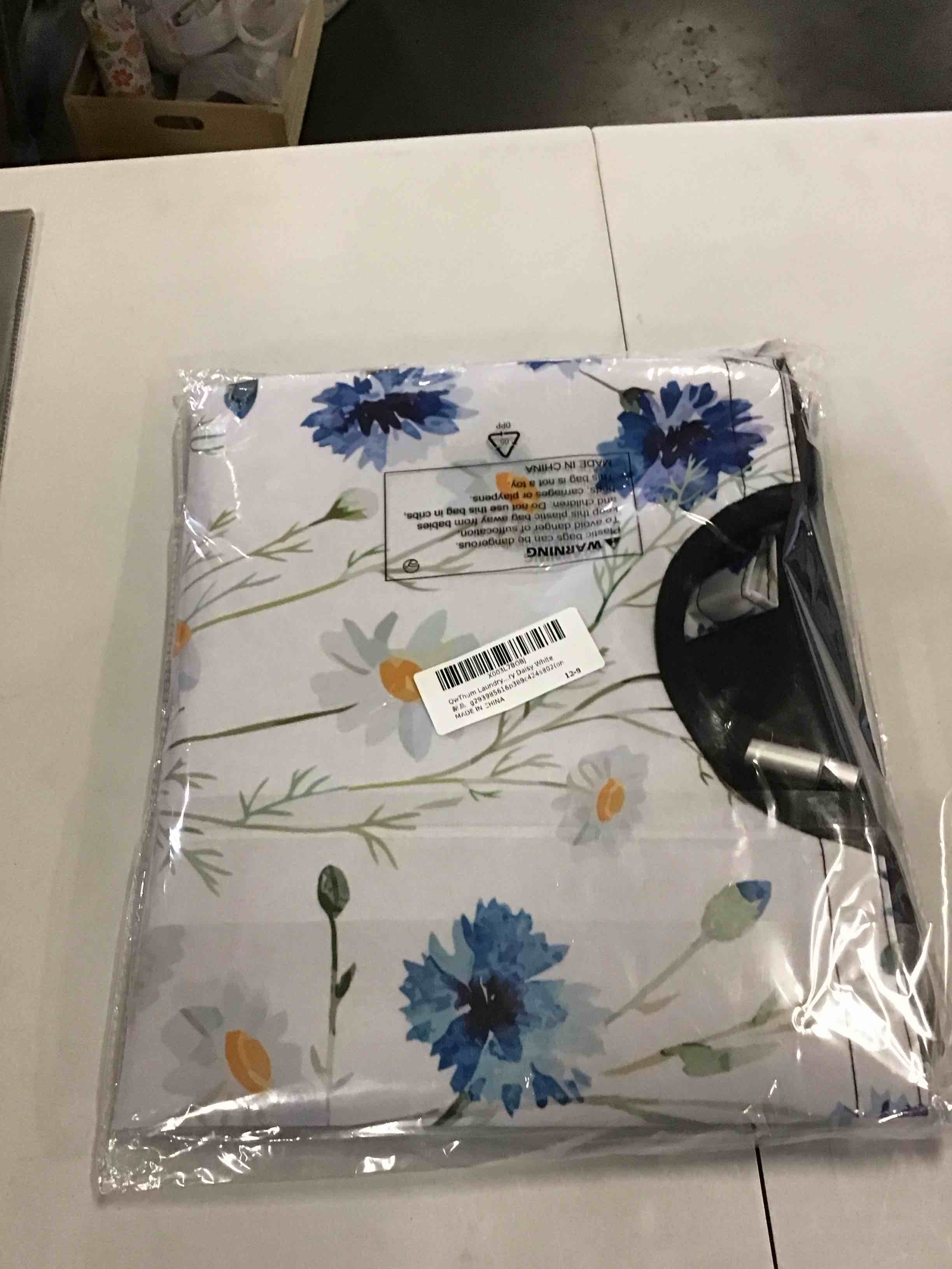 https://s3.amazonaws.com/lotting-images-prod/bidfta/PNK1976389_1745522334270.jpeg