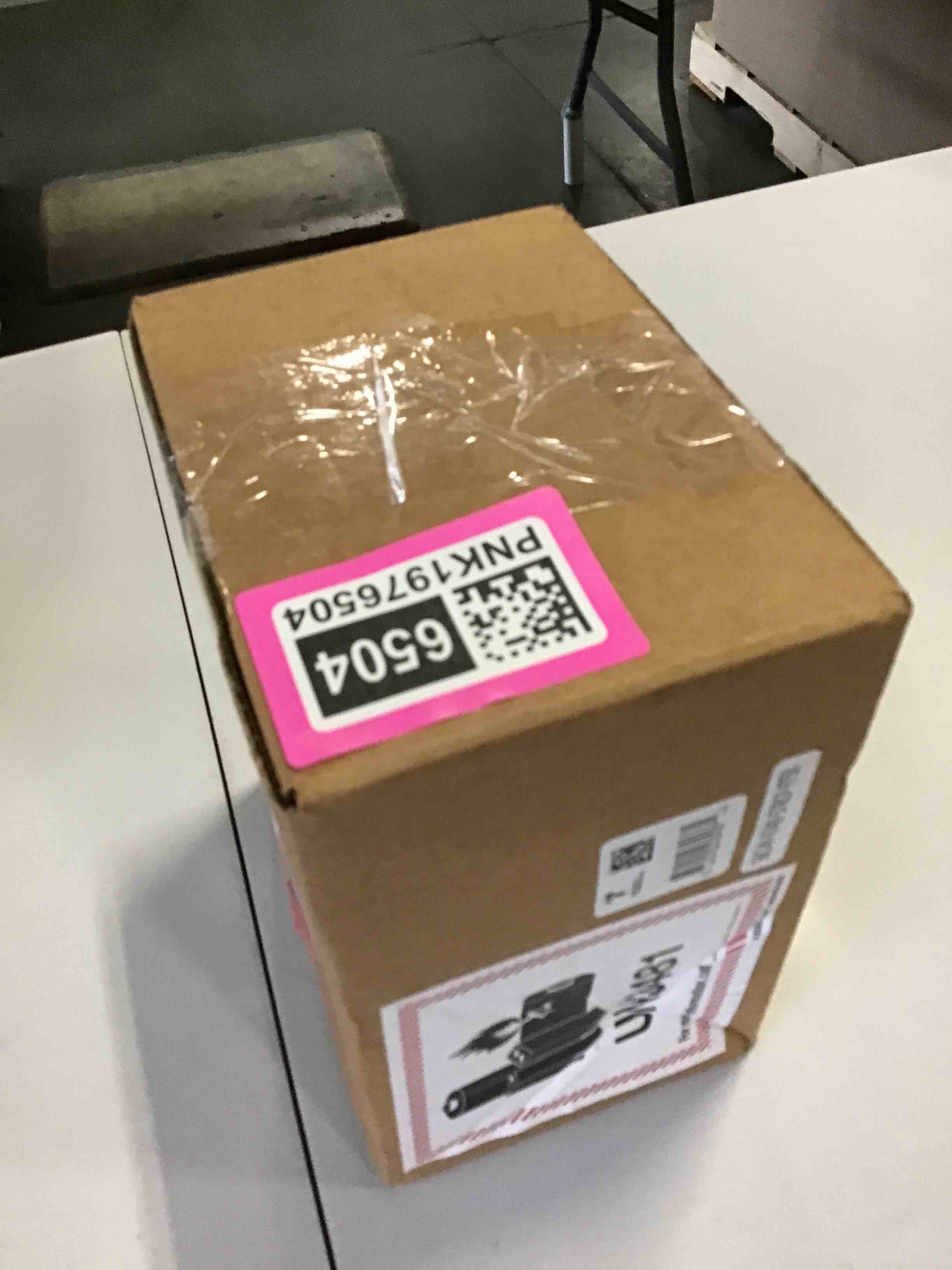 https://s3.amazonaws.com/lotting-images-prod/bidfta/PNK1976504_1745586219472.jpeg