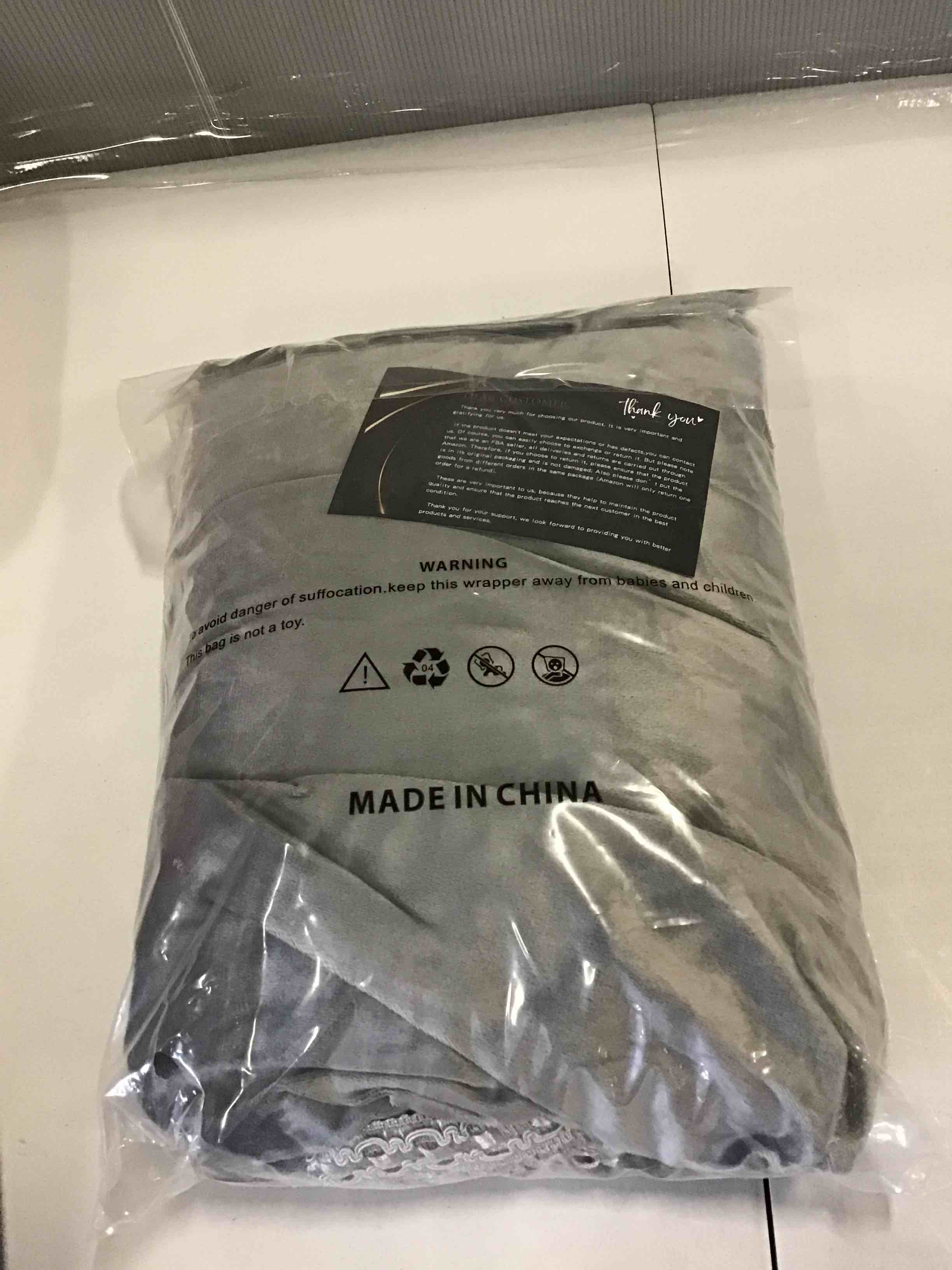 https://s3.amazonaws.com/lotting-images-prod/bidfta/PNK1976534_1745591198076.jpeg