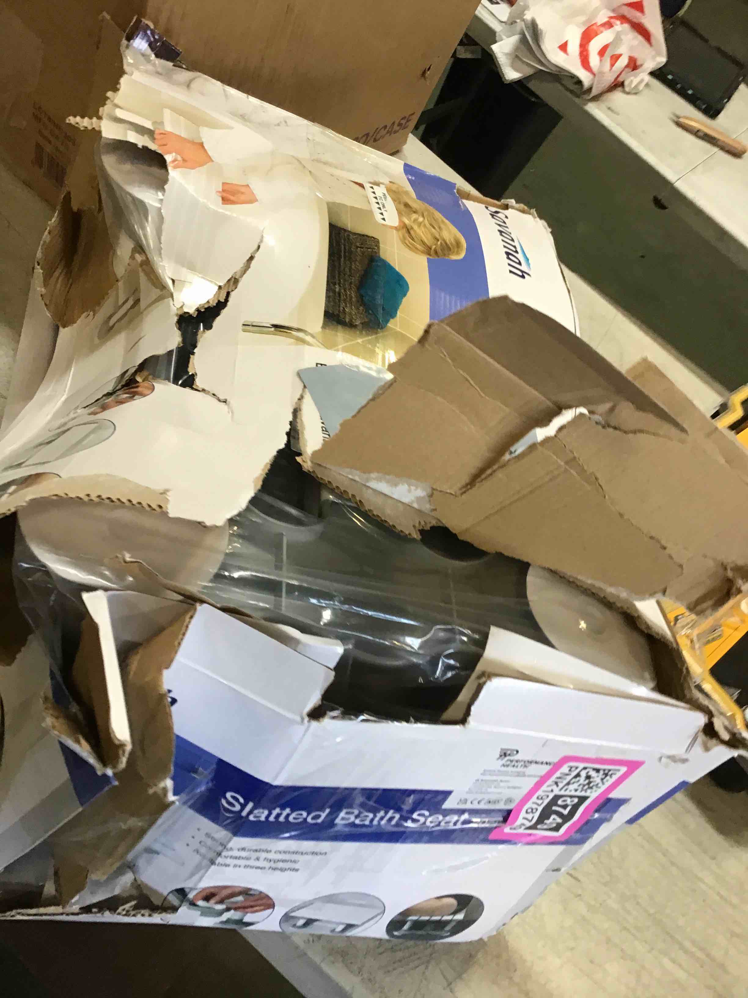 https://s3.amazonaws.com/lotting-images-prod/bidfta/PNK1978749_1742836456755.jpeg