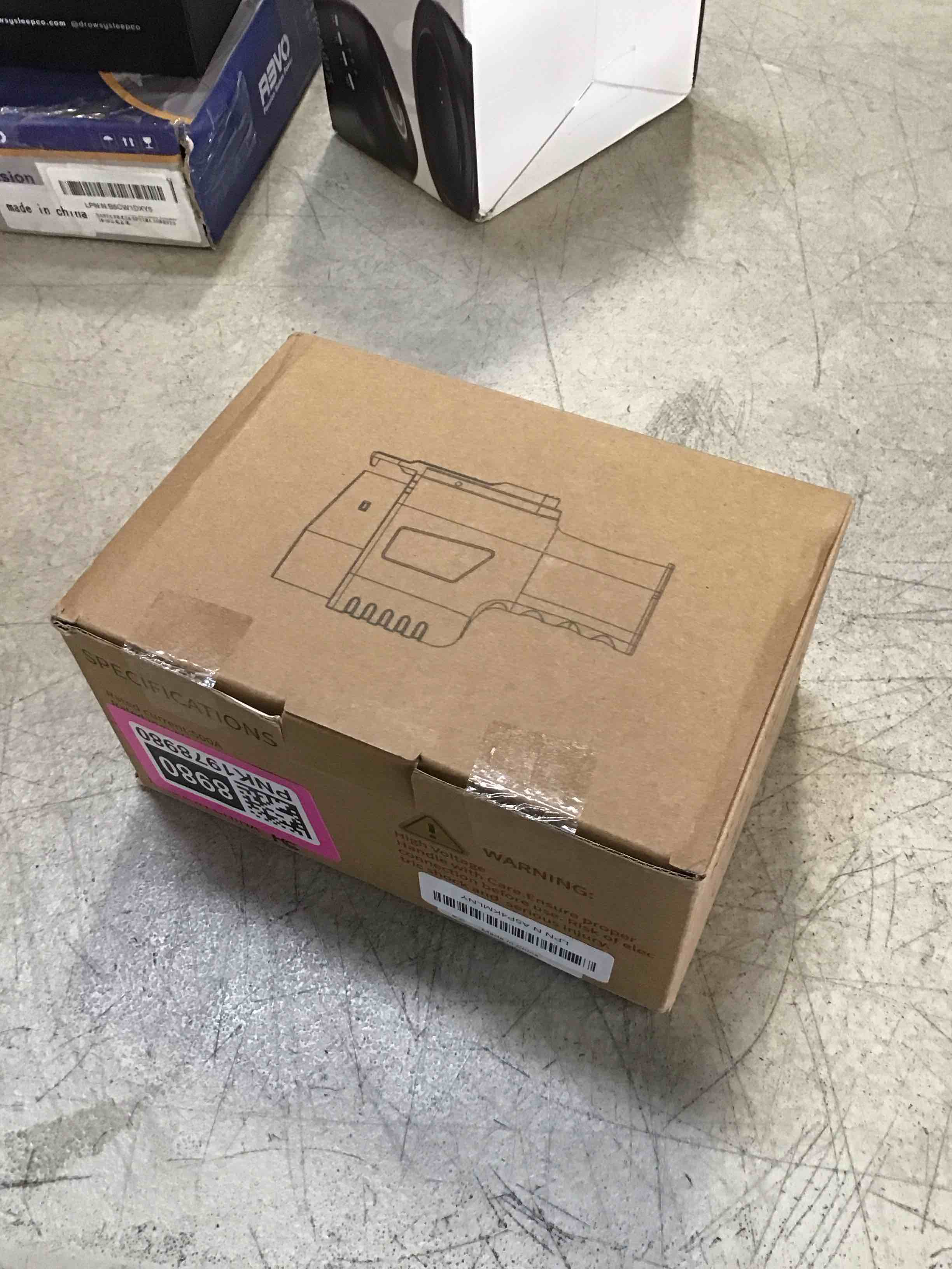 https://s3.amazonaws.com/lotting-images-prod/bidfta/PNK1978980_1742923562229.jpeg