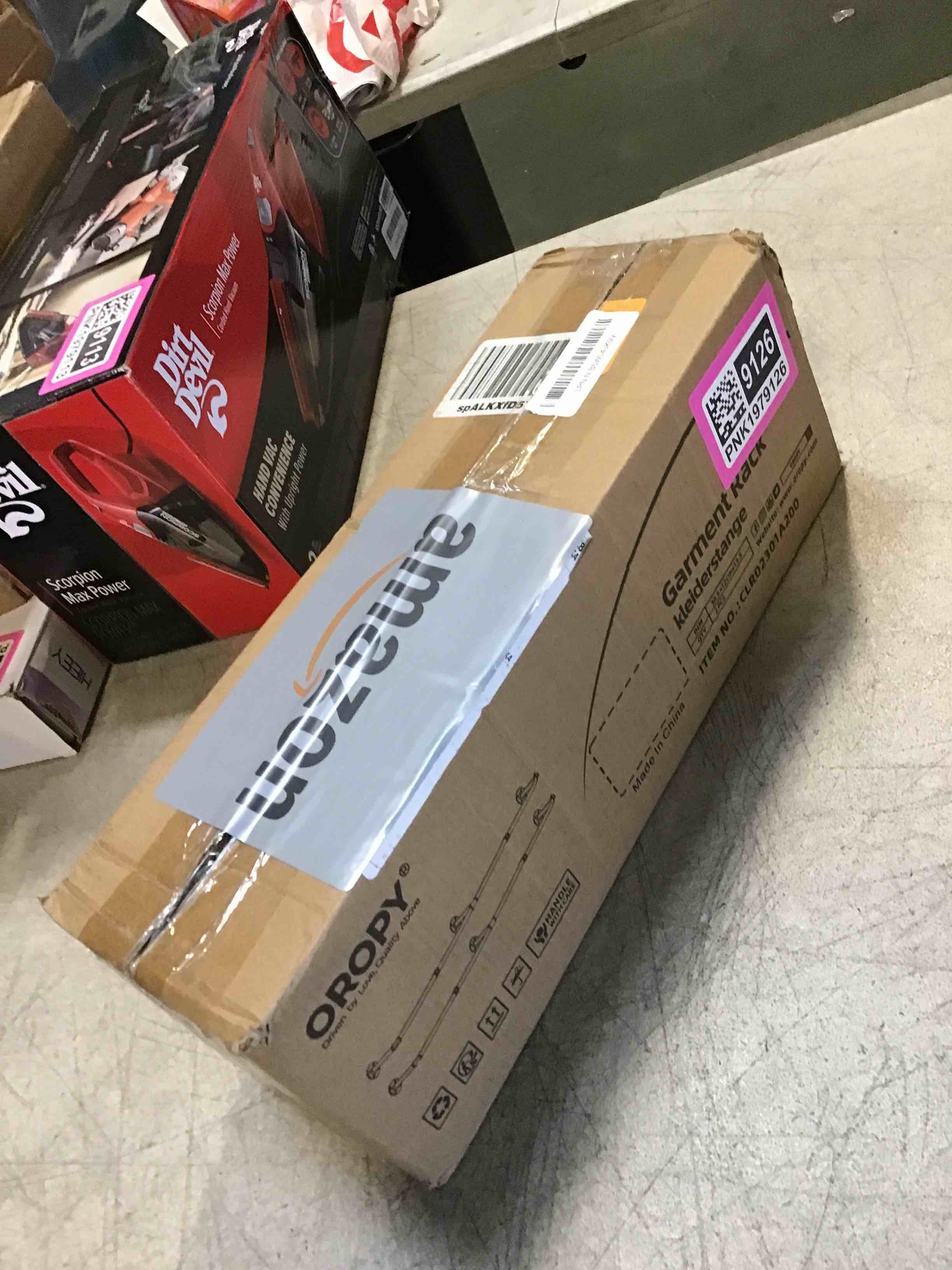 https://s3.amazonaws.com/lotting-images-prod/bidfta/PNK1979126_1743001000742.jpeg