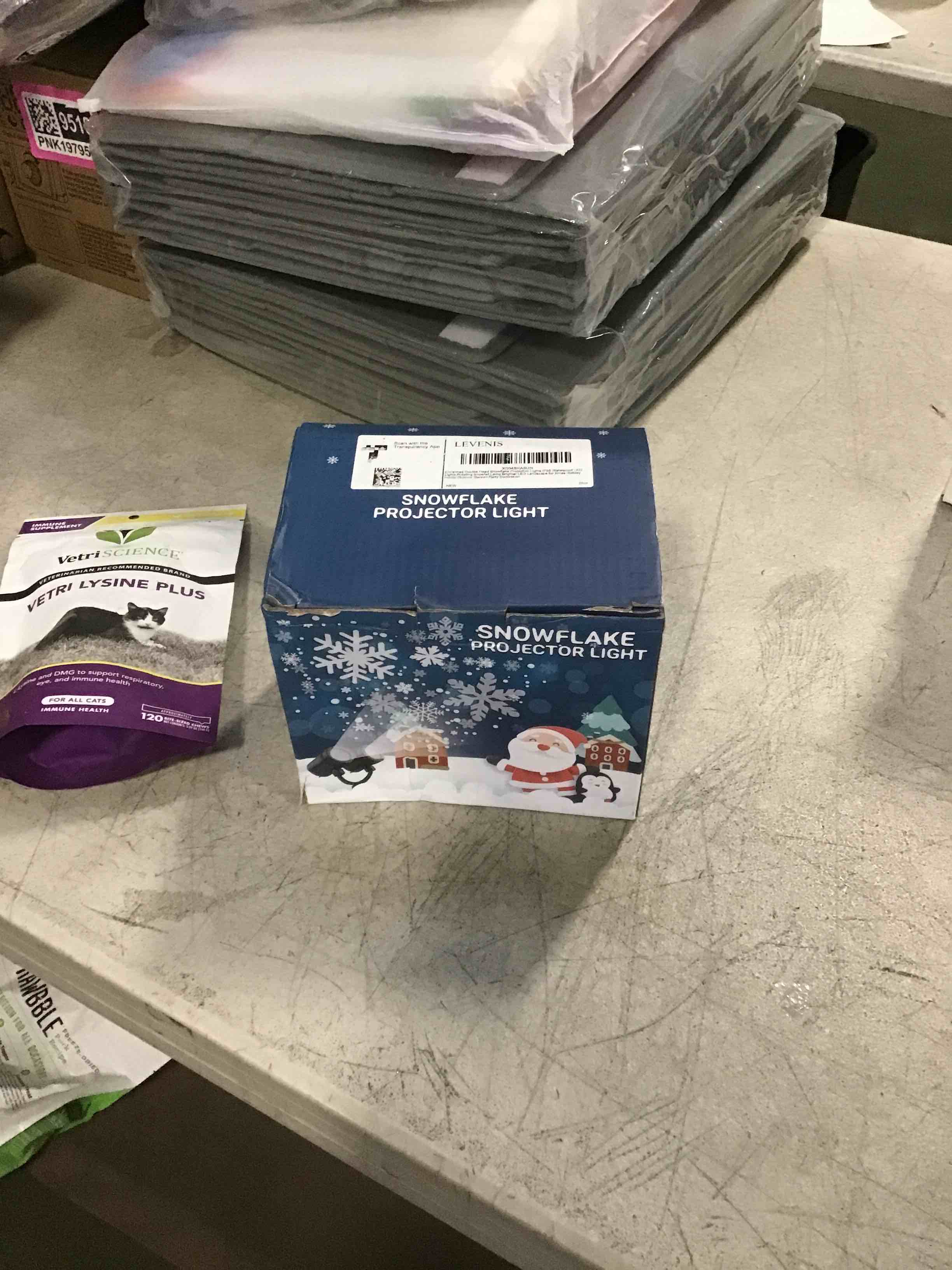 https://s3.amazonaws.com/lotting-images-prod/bidfta/PNK1979557_1743510511397.jpeg