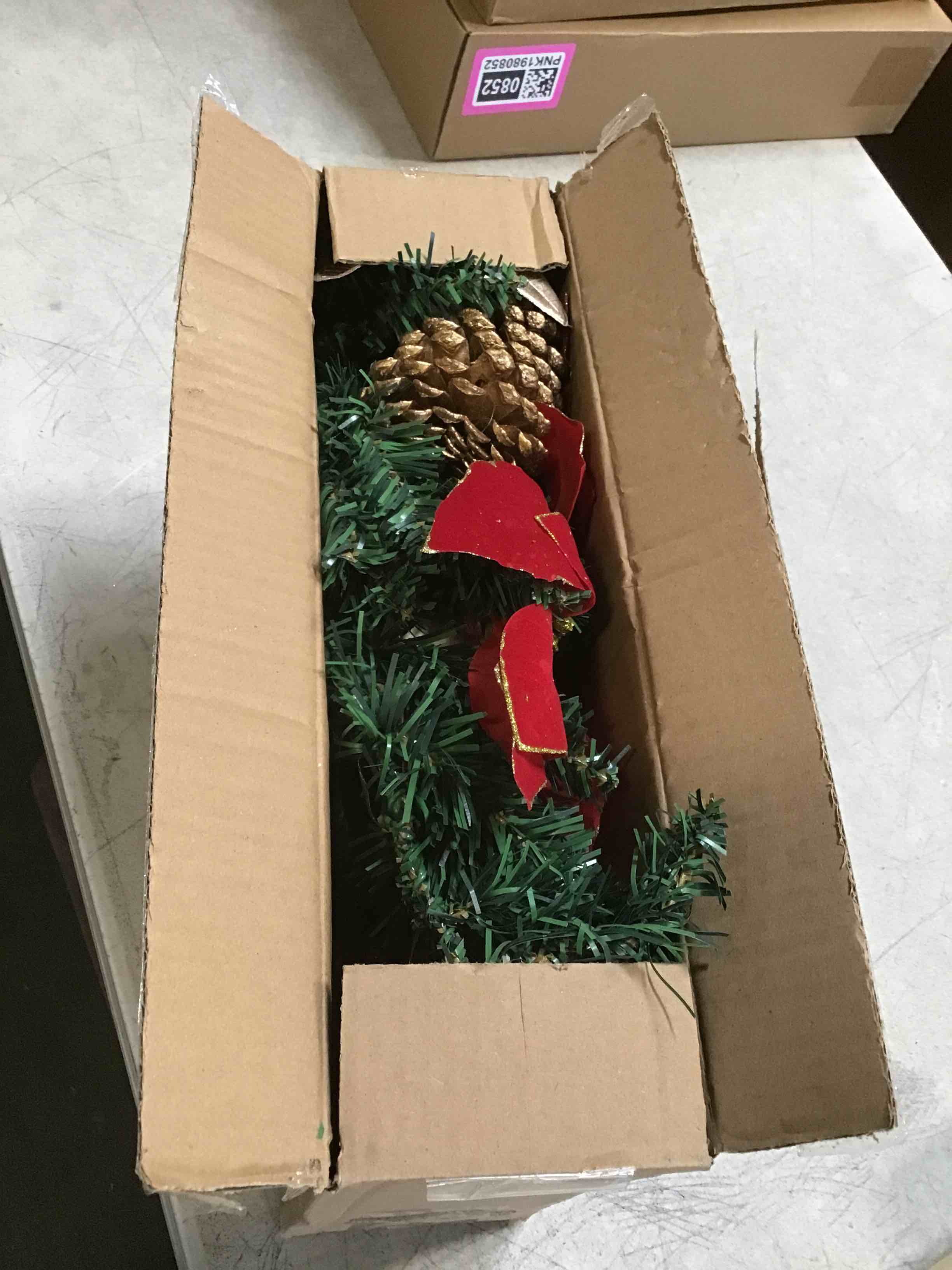 https://s3.amazonaws.com/lotting-images-prod/bidfta/PNK1980853_1744314171758.jpeg