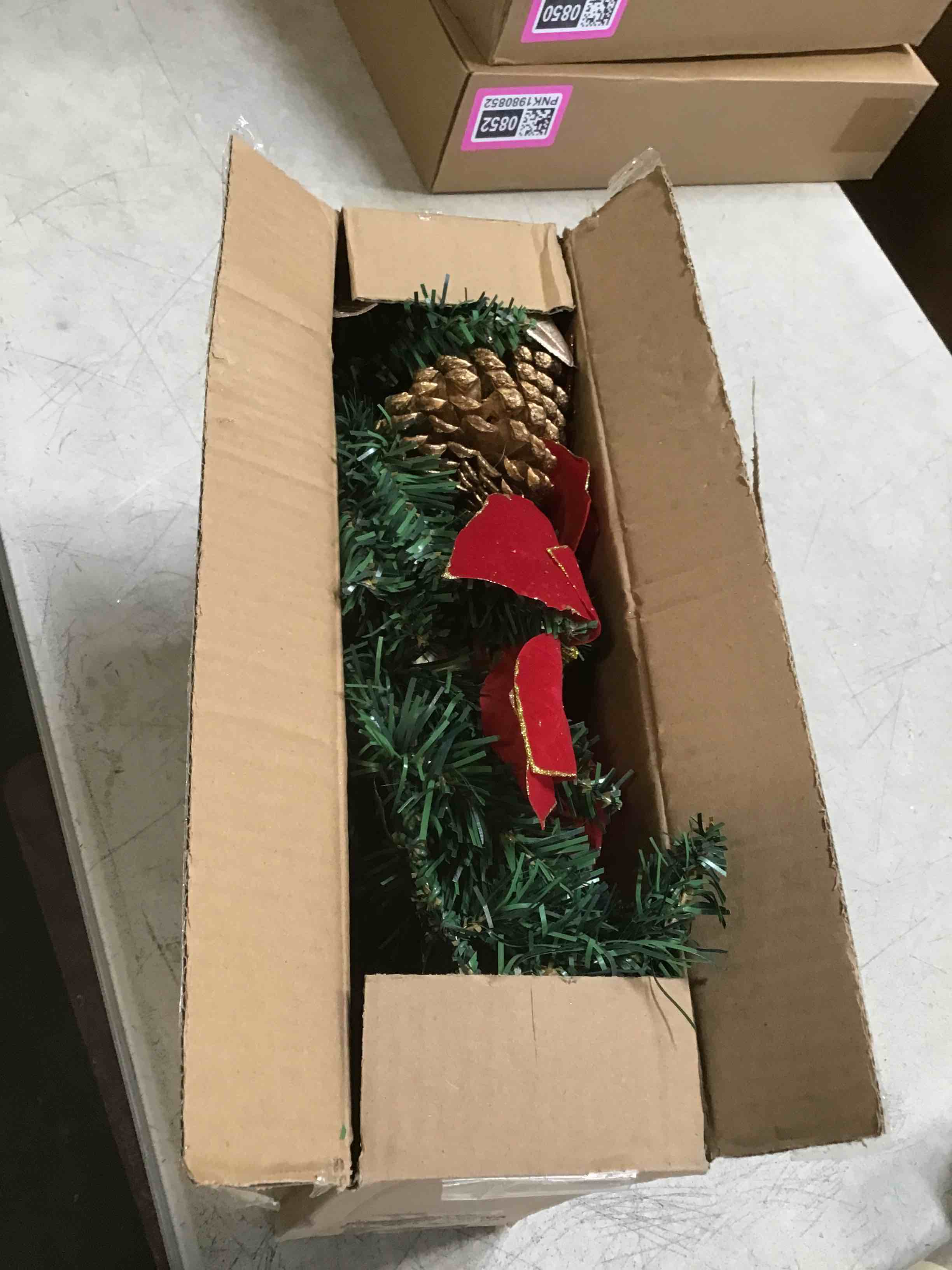 https://s3.amazonaws.com/lotting-images-prod/bidfta/PNK1980853_1744314173156.jpeg