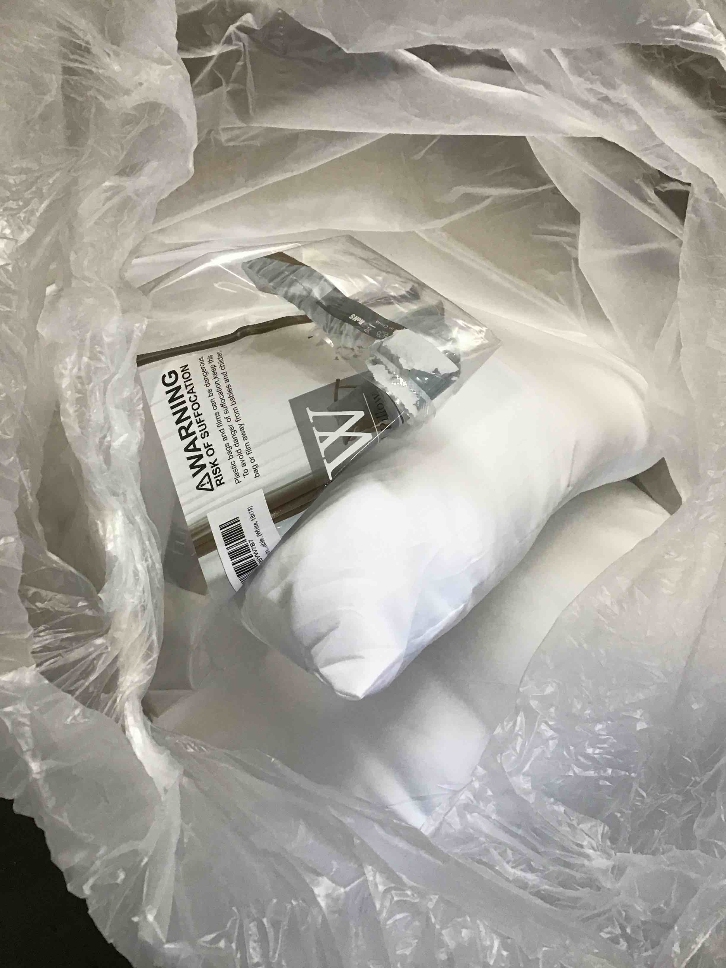 https://s3.amazonaws.com/lotting-images-prod/bidfta/PNK1980963_1744899967866.jpeg