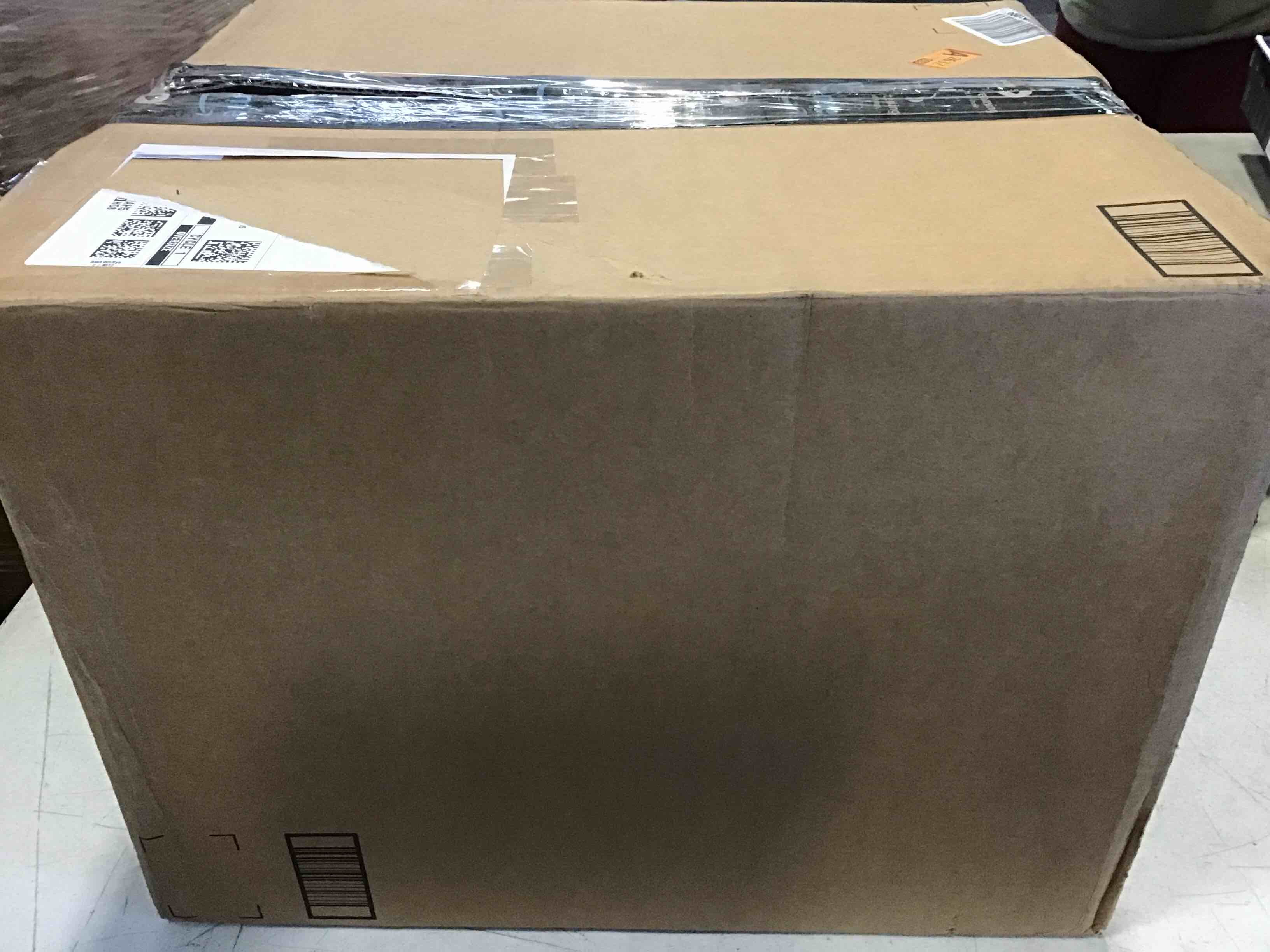 https://s3.amazonaws.com/lotting-images-prod/bidfta/PNK1981877_1742570160185.jpeg