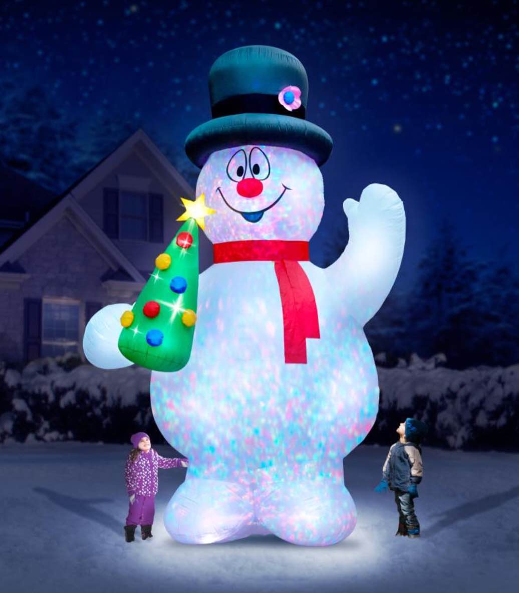 The 16' Frosty The Snowman Lightshow