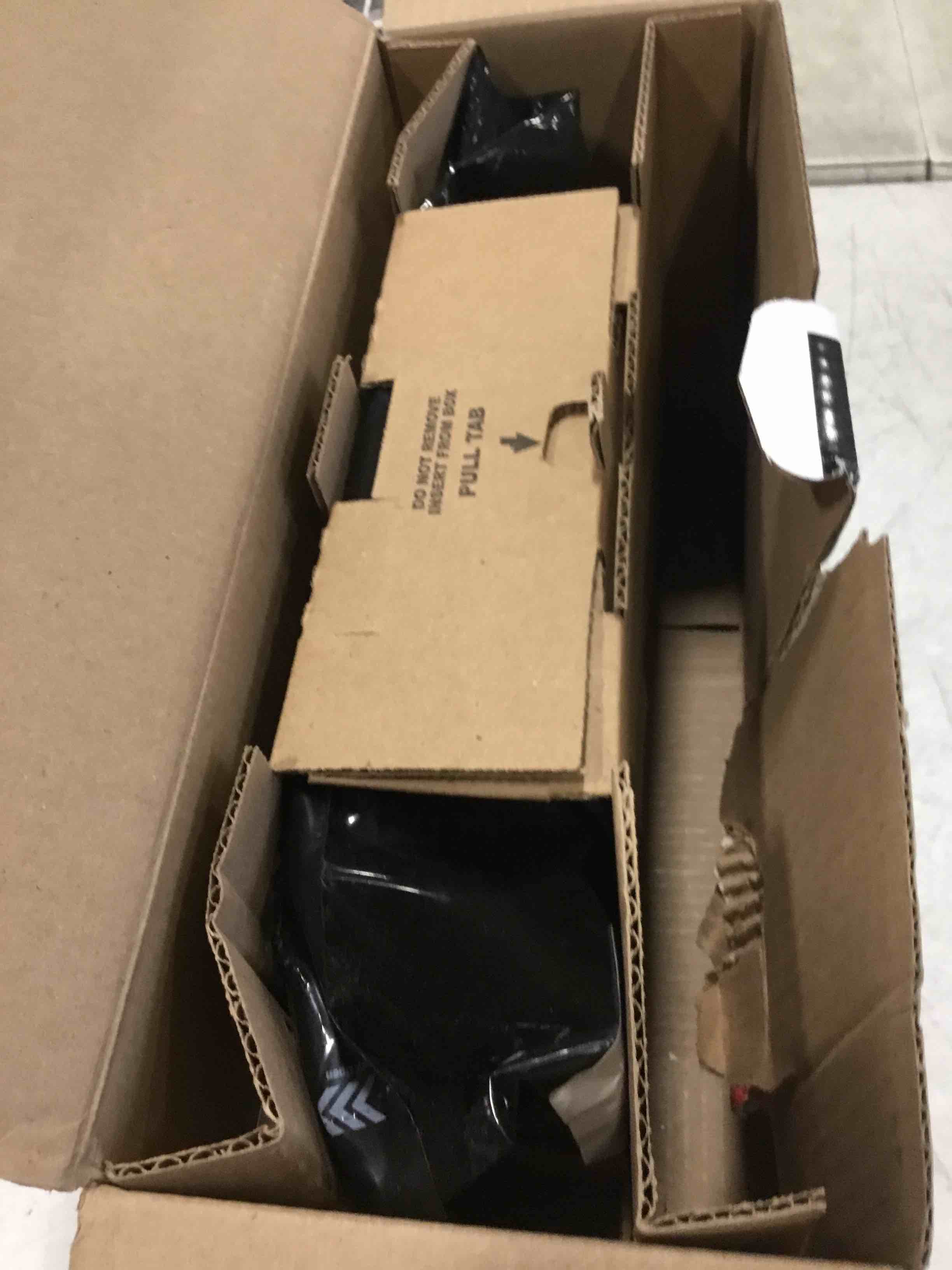 https://s3.amazonaws.com/lotting-images-prod/bidfta/PNK1983567_1743509213637.jpeg