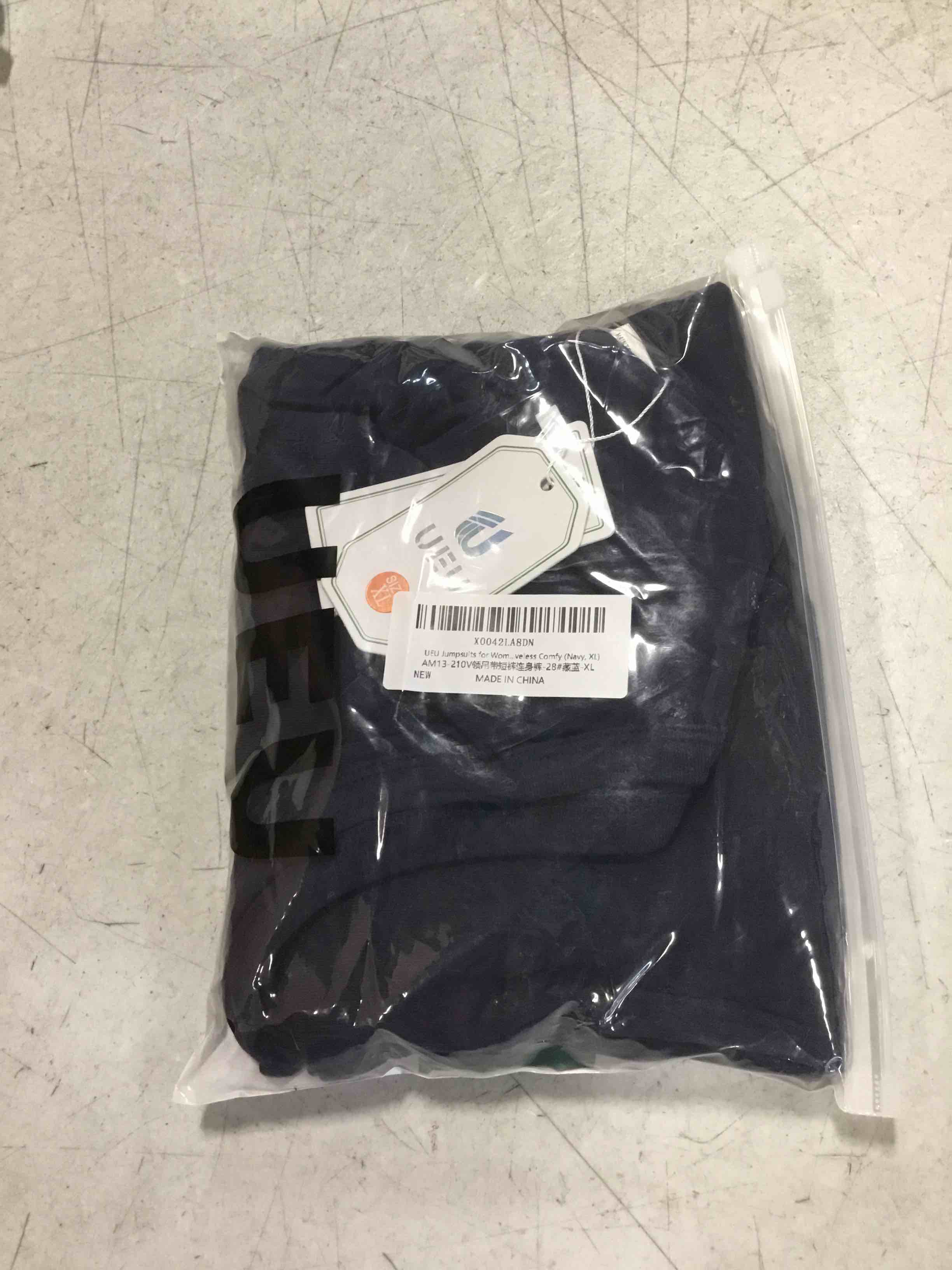 https://s3.amazonaws.com/lotting-images-prod/bidfta/PNK1983774_1743519978829.jpeg