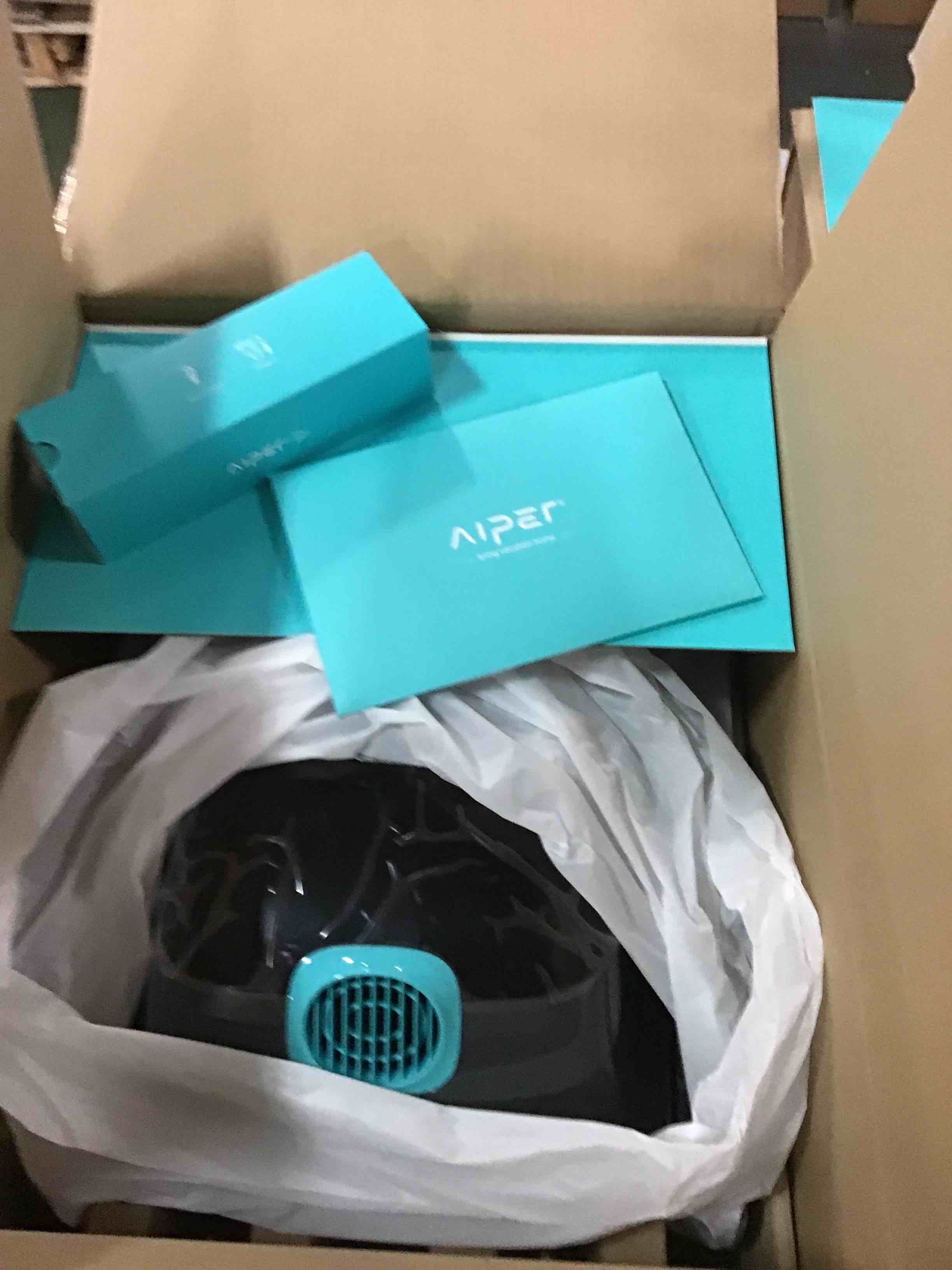 https://s3.amazonaws.com/lotting-images-prod/bidfta/PNK2011879_1735669565600.jpeg