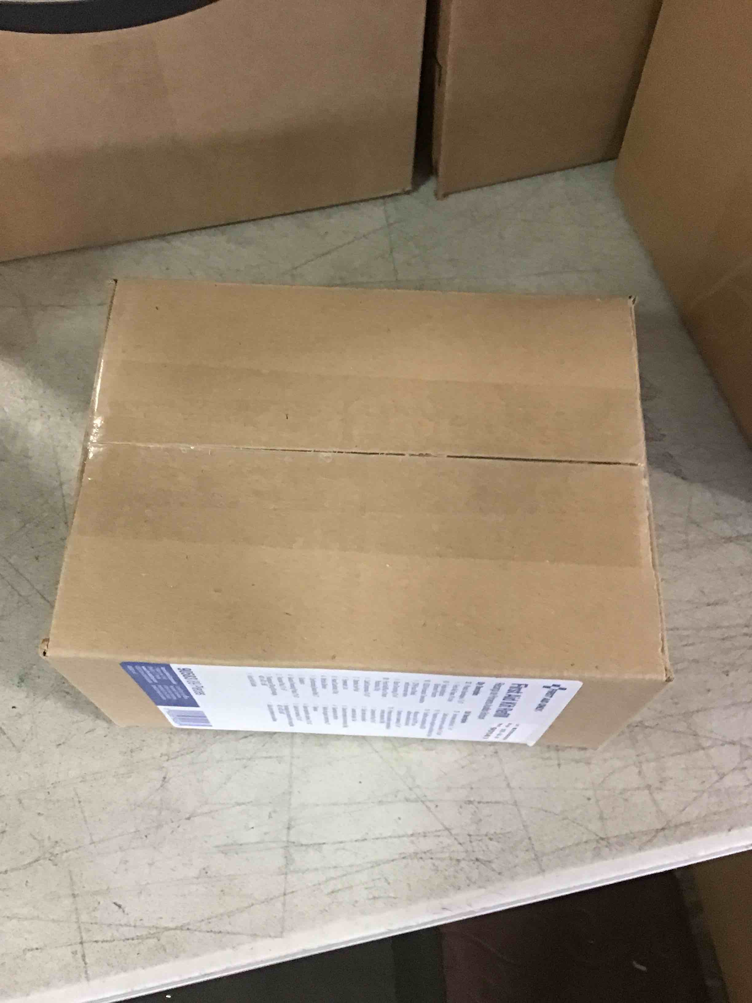 https://s3.amazonaws.com/lotting-images-prod/bidfta/PNK2011882_1735671229390.jpeg