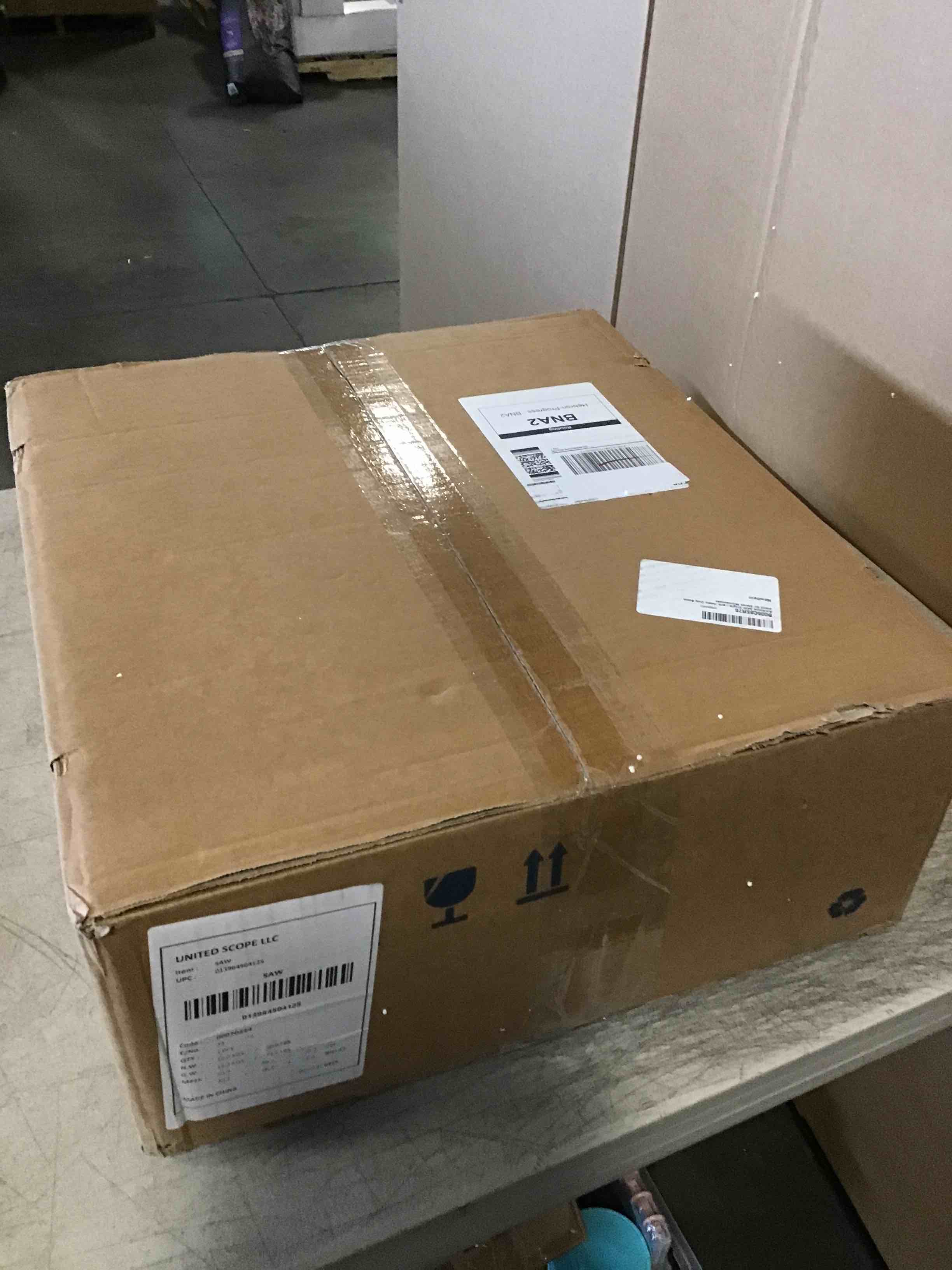 https://s3.amazonaws.com/lotting-images-prod/bidfta/PNK2013027_1737147432786.jpeg