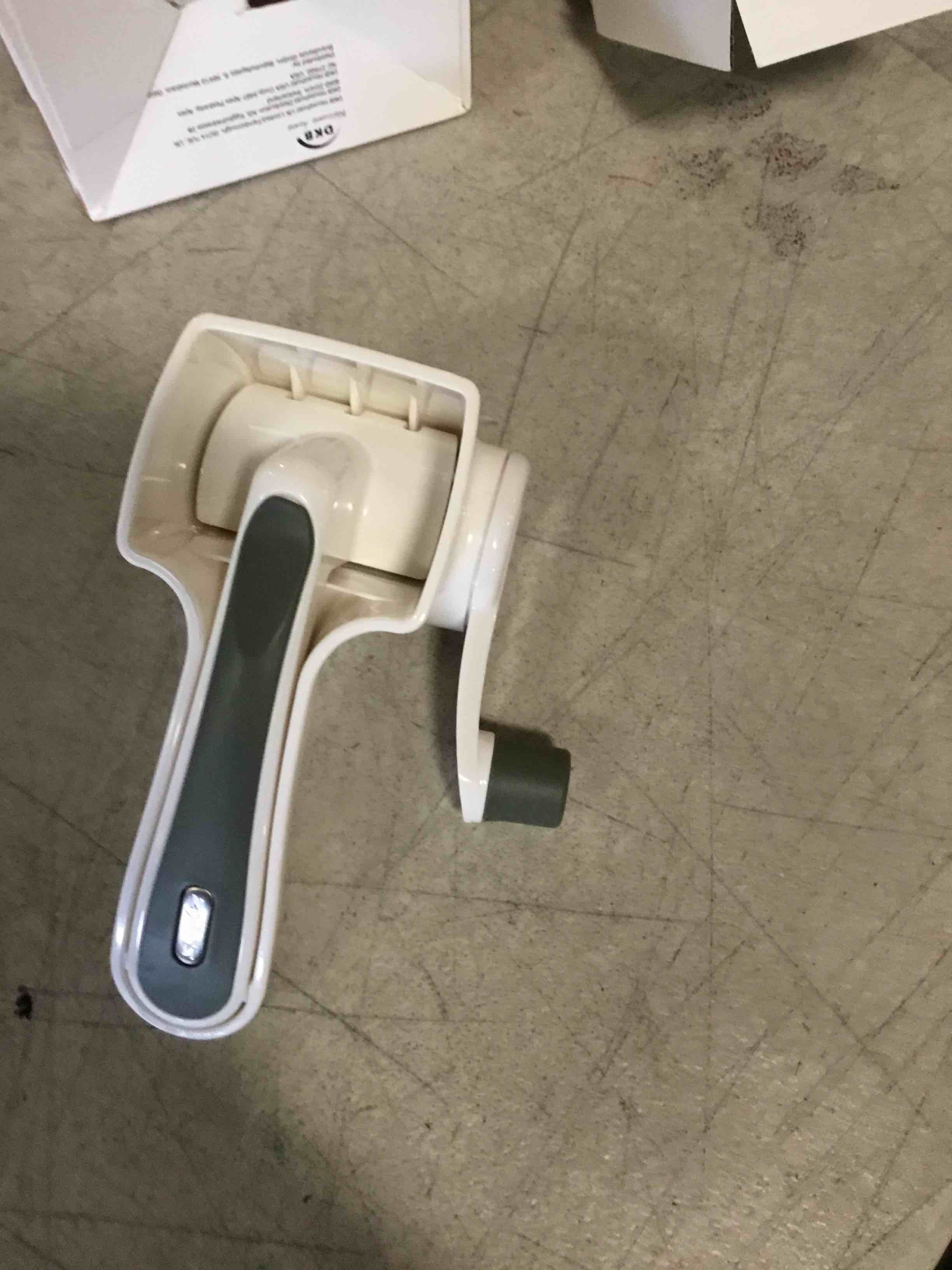 Zyliss Classic Cheese Grater - Gifts for Cooks - Culinary Chef Gift - Rotary Cheese Grater - Handheld Cheese Grater with Handle - Vegetable, Chocolate, Hard Cheese & Nut Grater – White