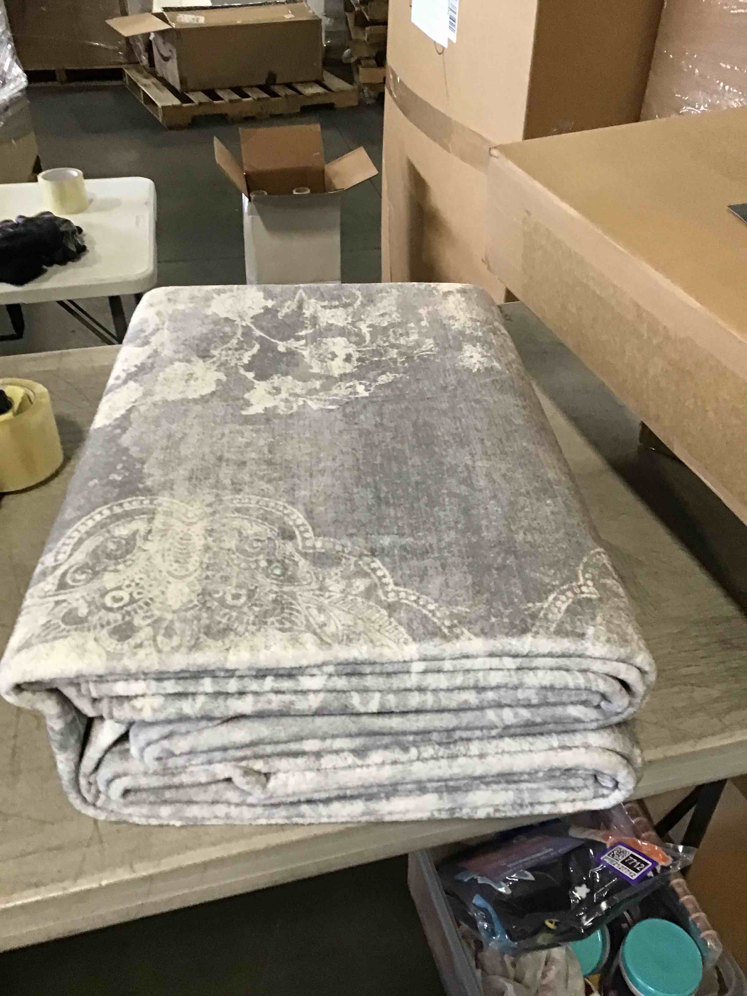 jinchan Washable Area Rug 8x10 Low Pile Faux Wool Living Room Rug Soft Vintage Grey Floral Print Stain Resistant Ultra-Thin Non-Slip Large Indoor Distressed Boho Carpet Bedroom Dining Room Farmhouse