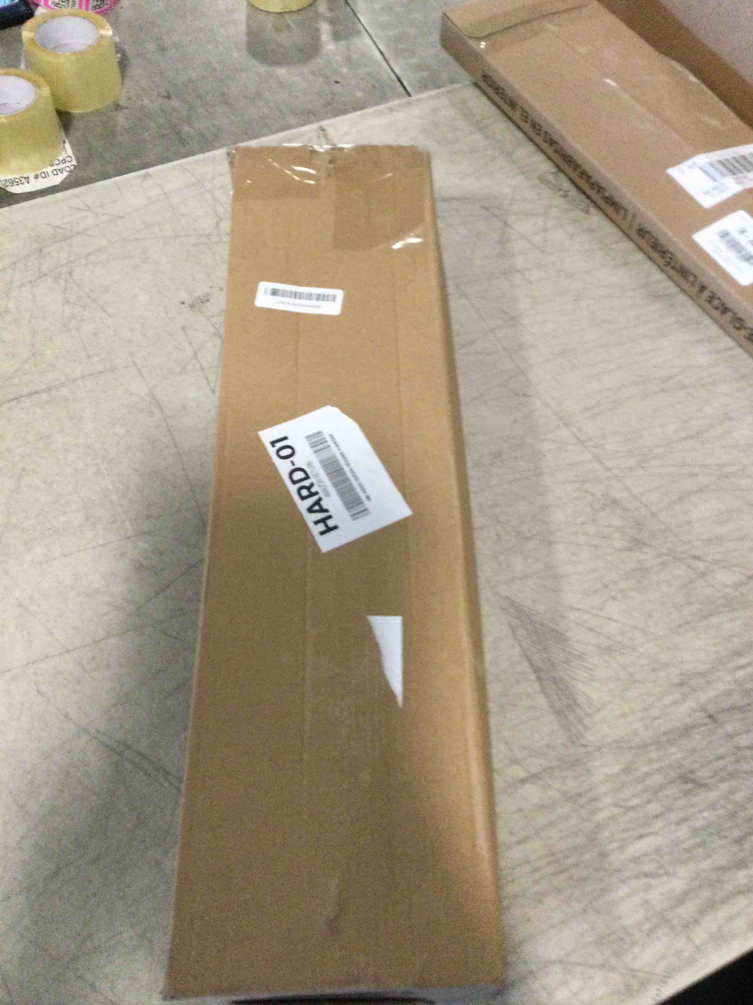 https://s3.amazonaws.com/lotting-images-prod/bidfta/PNK2013797_1738165122678.jpeg