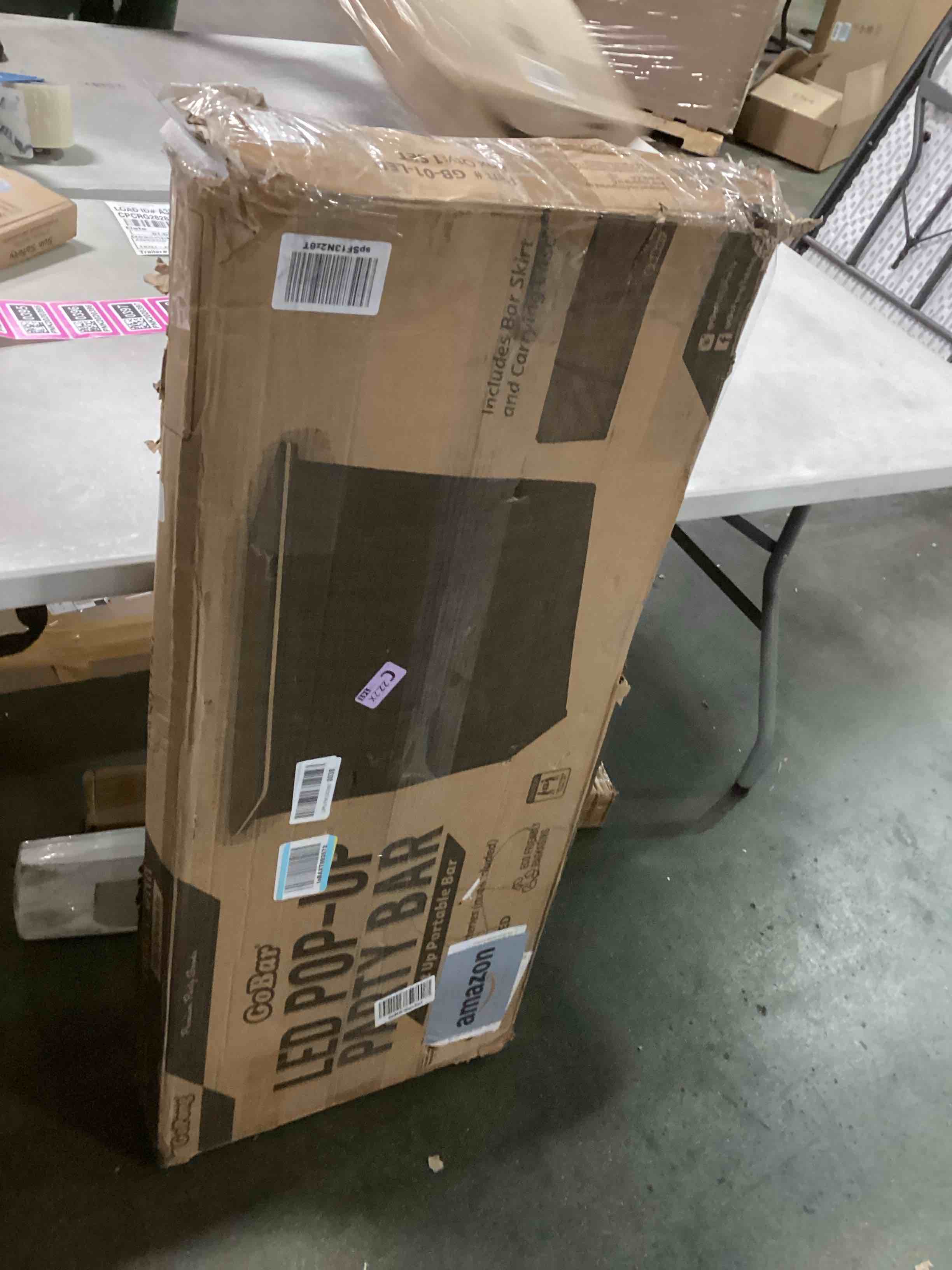 https://s3.amazonaws.com/lotting-images-prod/bidfta/PNK2020392_1736424927676.jpeg