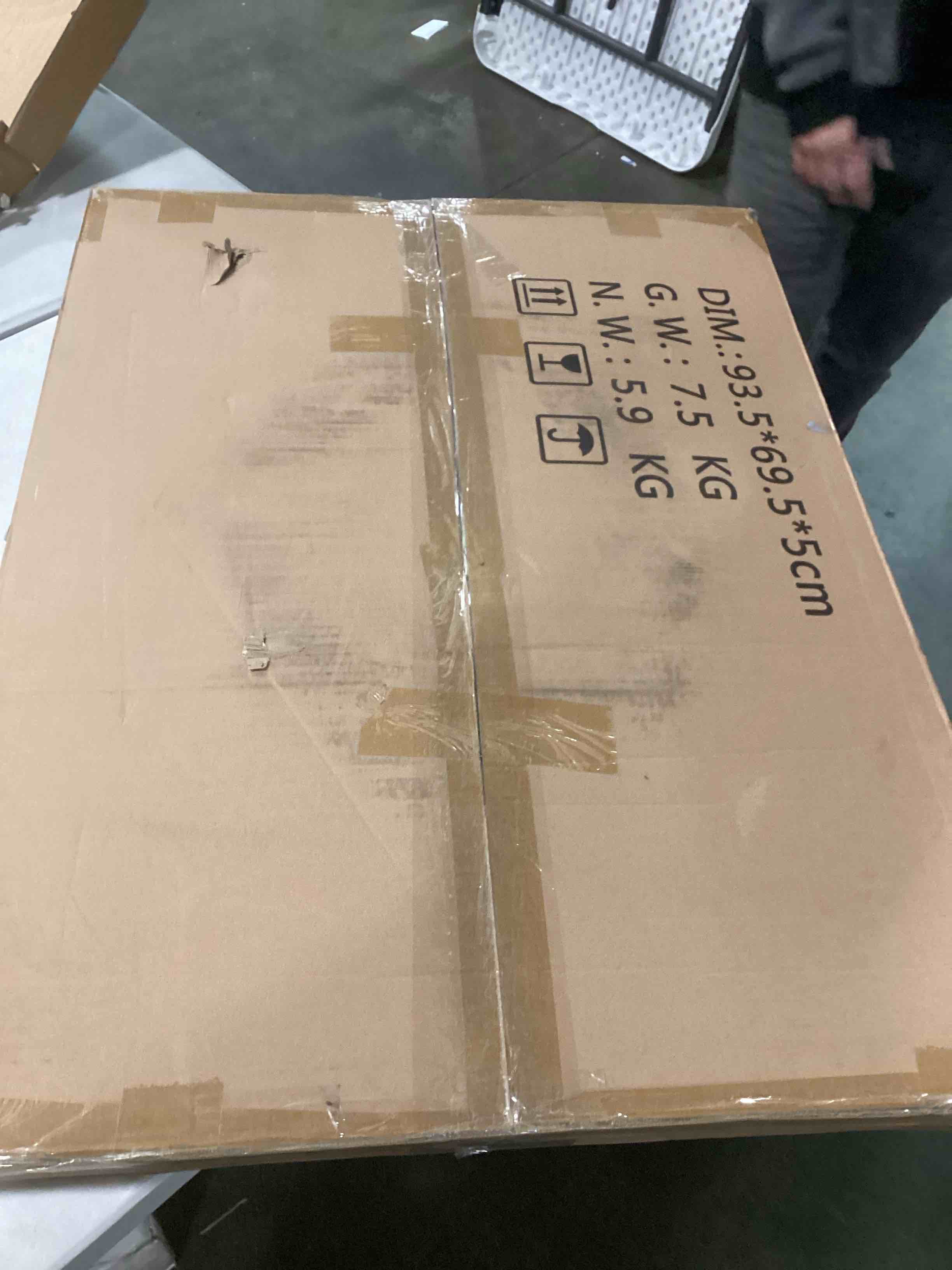 https://s3.amazonaws.com/lotting-images-prod/bidfta/PNK2020422_1736429341313.jpeg