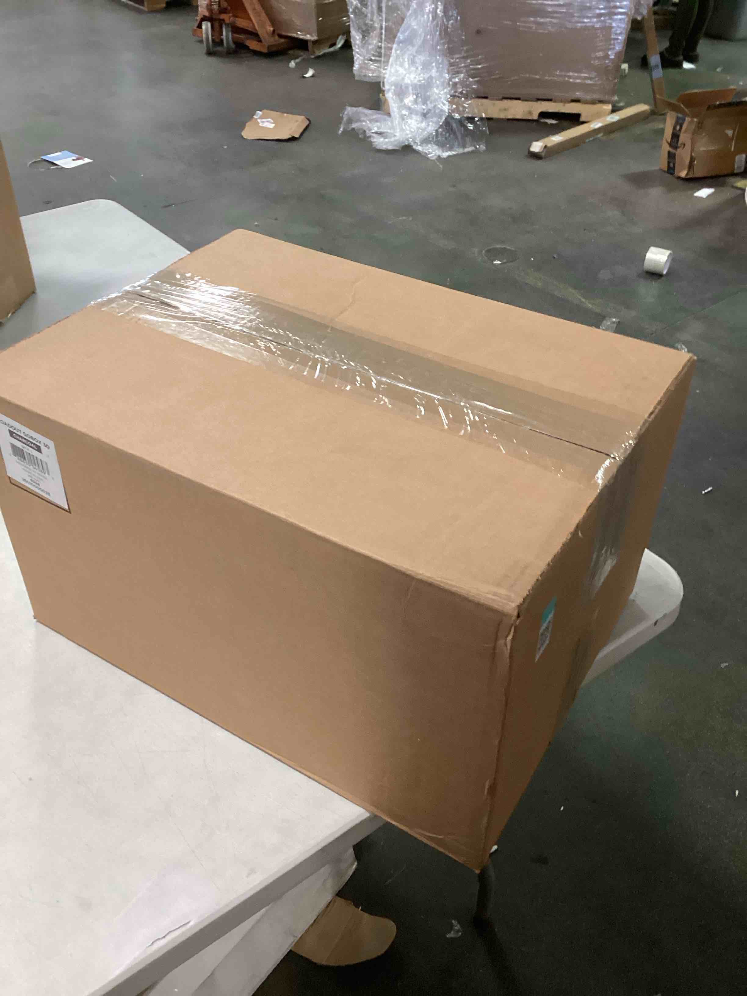 https://s3.amazonaws.com/lotting-images-prod/bidfta/PNK2020497_1736440069588.jpeg