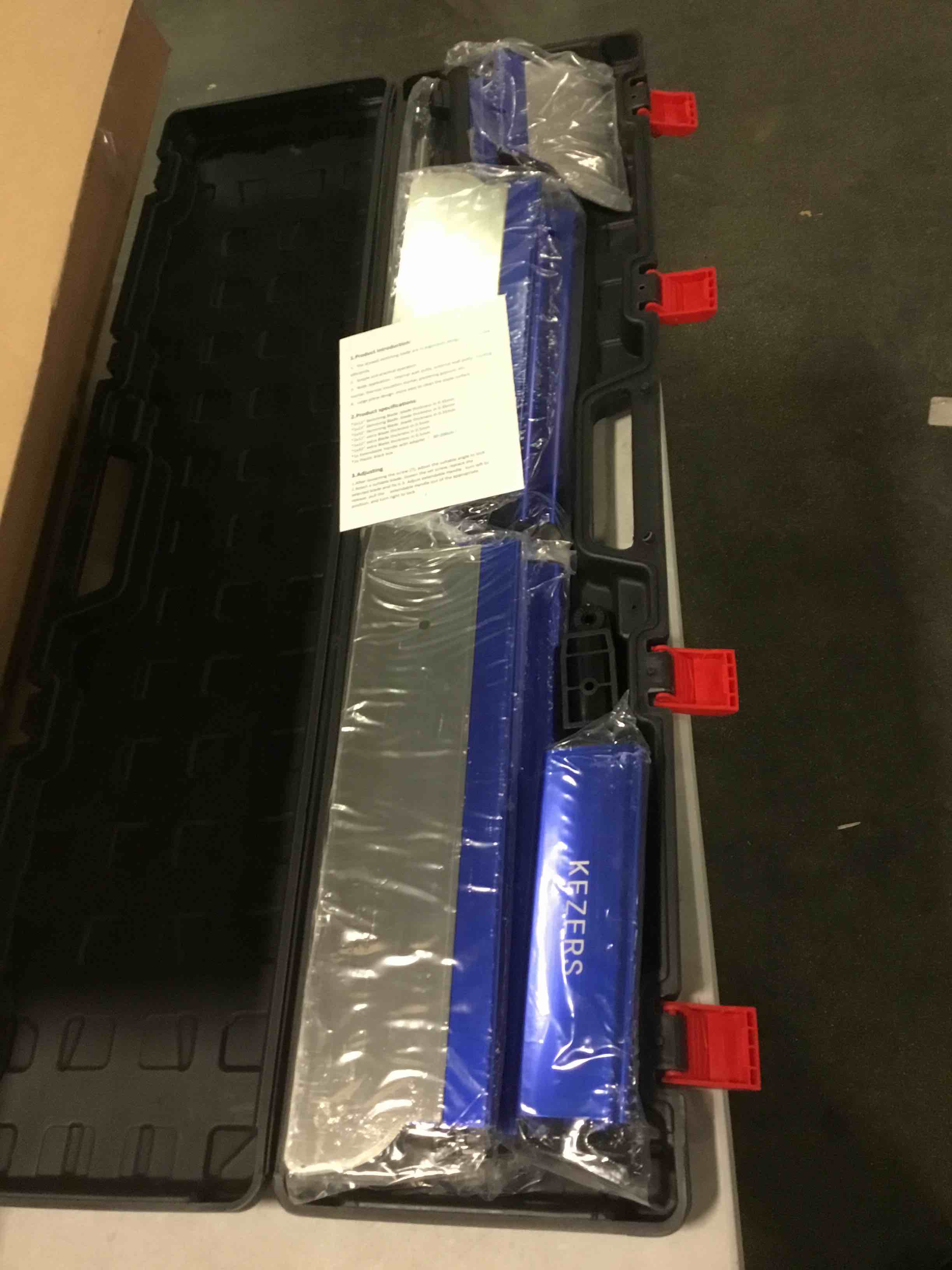 https://s3.amazonaws.com/lotting-images-prod/bidfta/PNK2020863_1736775399086.jpeg