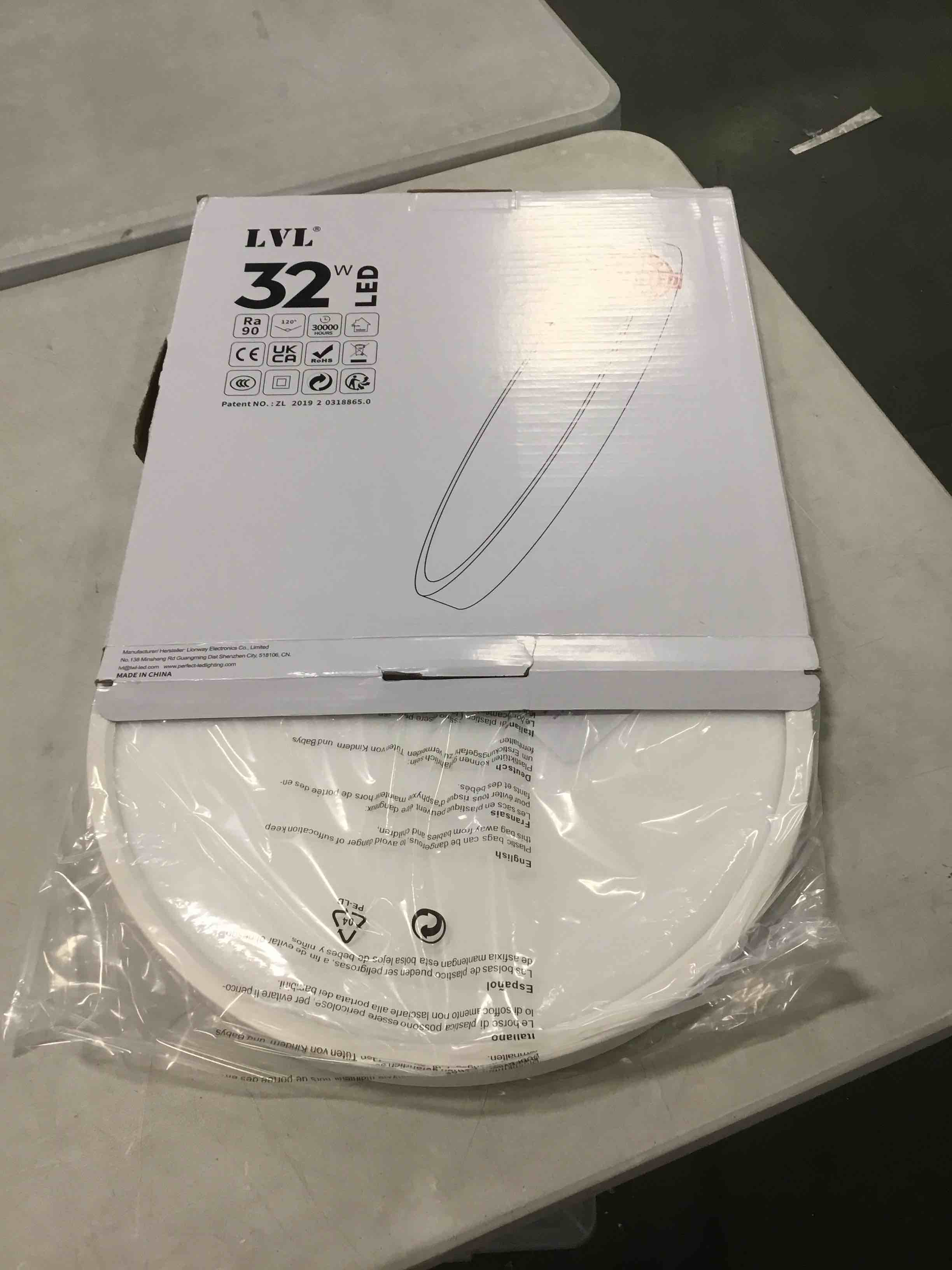 https://s3.amazonaws.com/lotting-images-prod/bidfta/PNK2020931_1736784560110.jpeg
