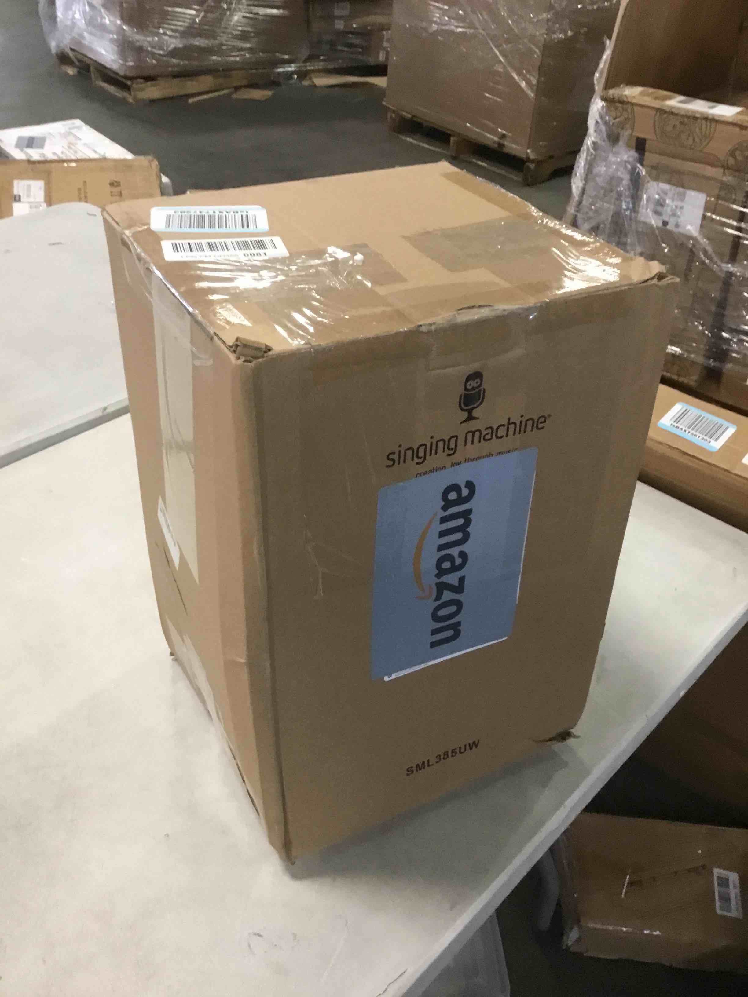 https://s3.amazonaws.com/lotting-images-prod/bidfta/PNK2020981_1736790577774.jpeg