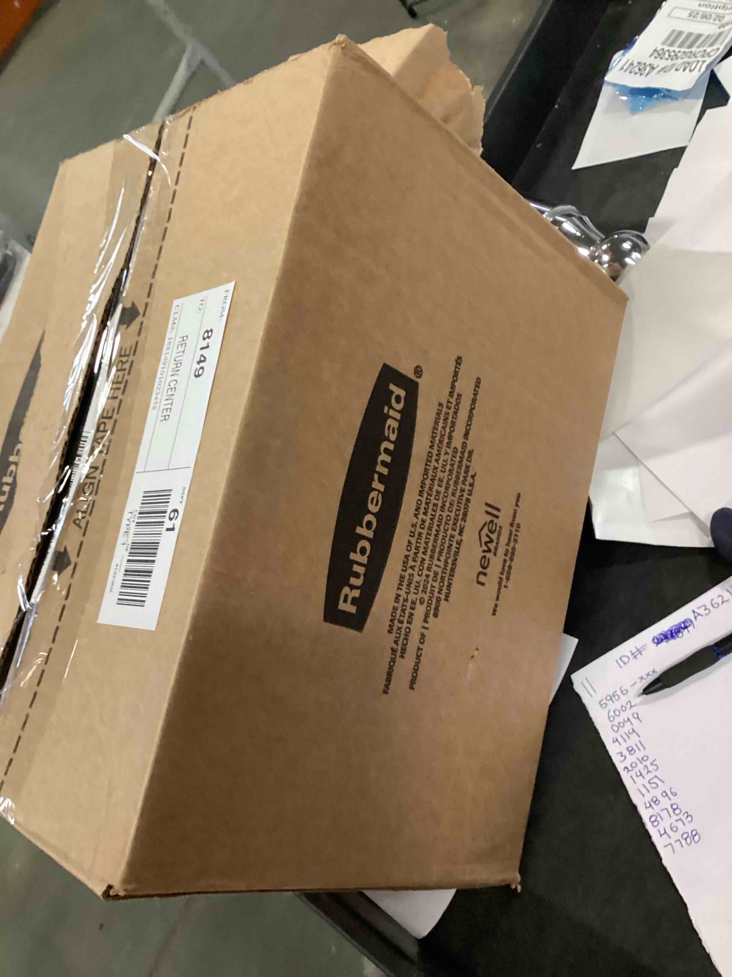 https://s3.amazonaws.com/lotting-images-prod/bidfta/PNK2021543_1738939190586.jpeg