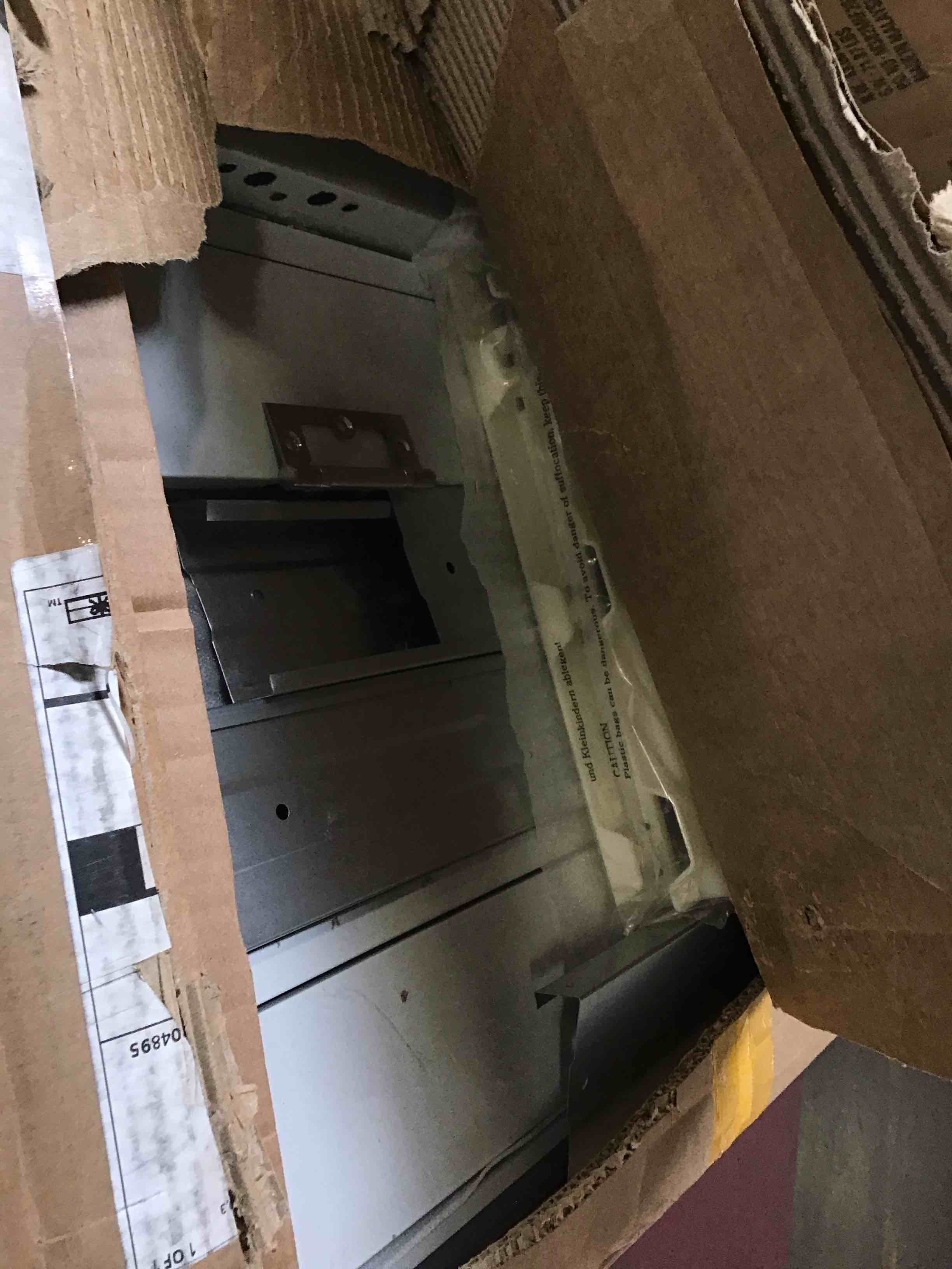 https://s3.amazonaws.com/lotting-images-prod/bidfta/PNK2022243_1743186410454.jpeg