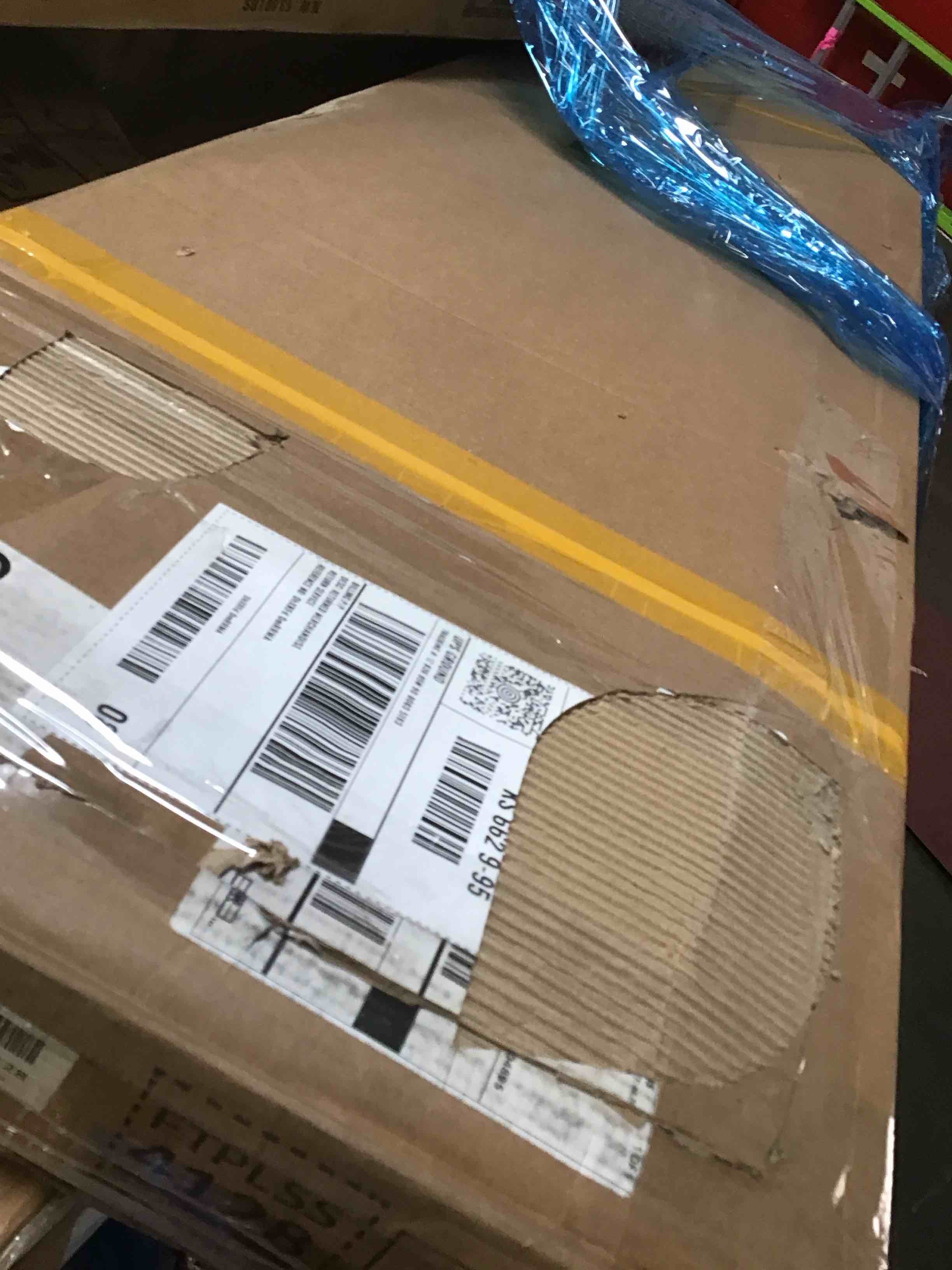 https://s3.amazonaws.com/lotting-images-prod/bidfta/PNK2022243_1743186434853.jpeg