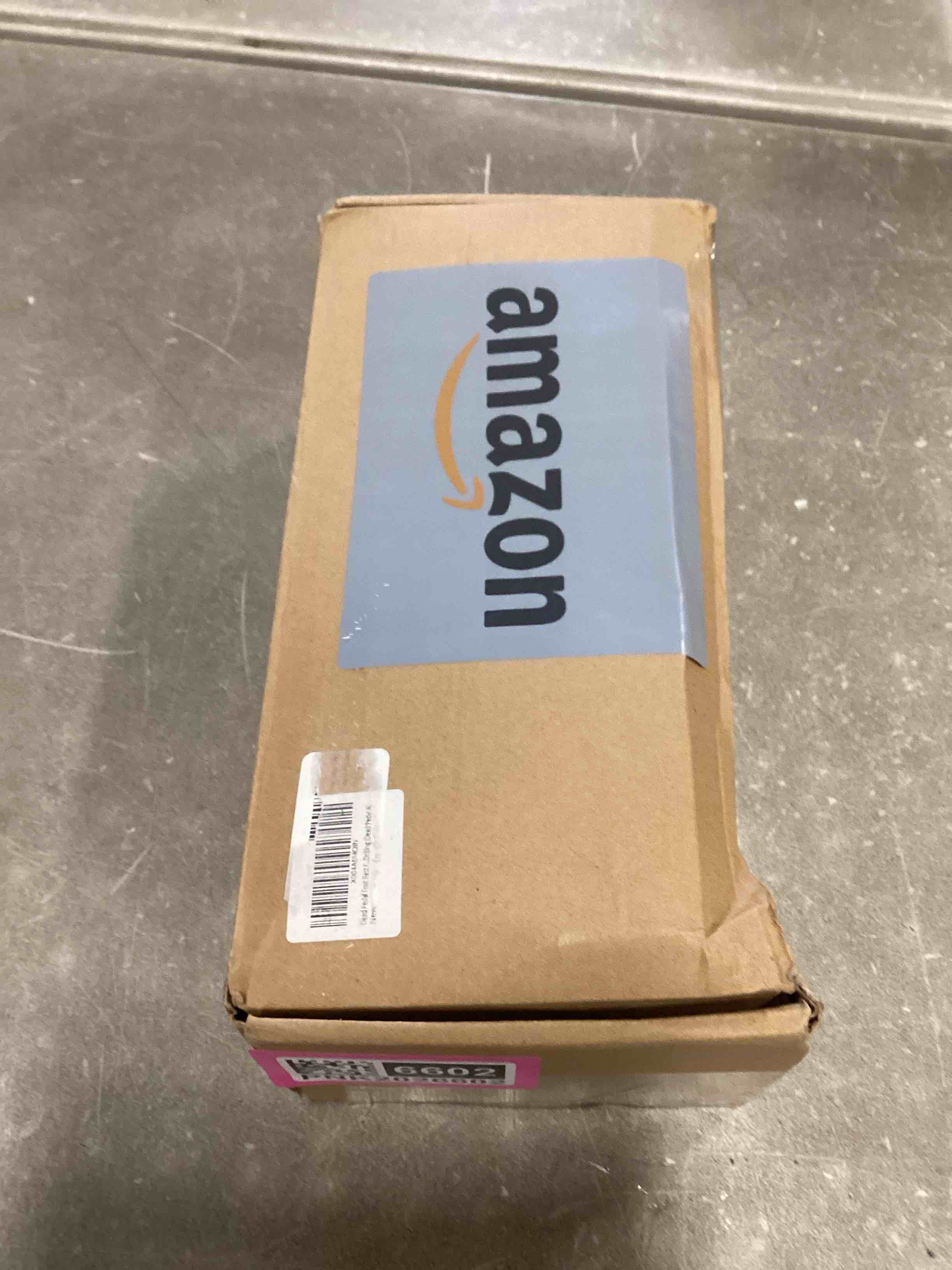https://s3.amazonaws.com/lotting-images-prod/bidfta/PNK2026602_1736352189779.jpeg