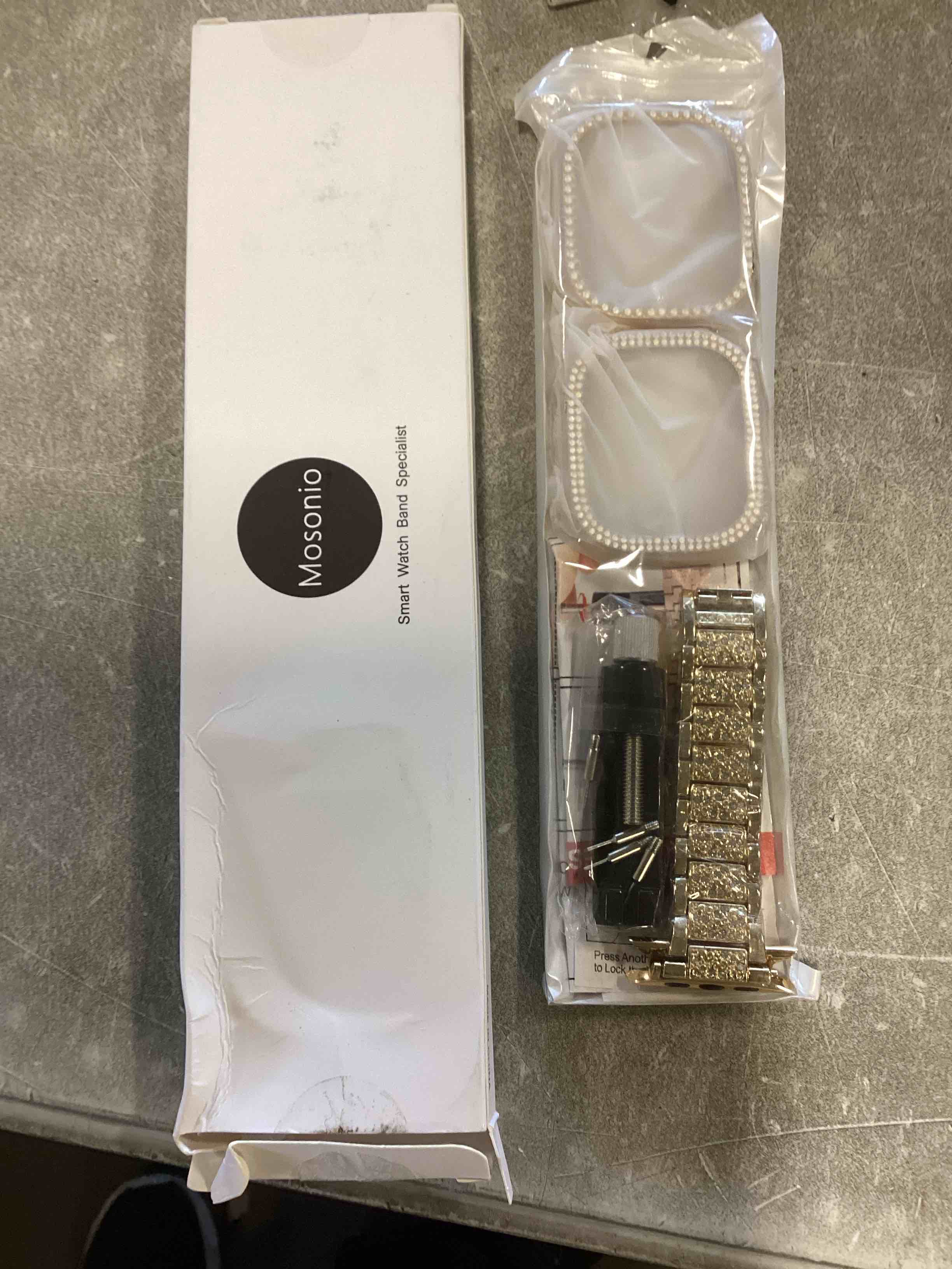 https://s3.amazonaws.com/lotting-images-prod/bidfta/PNK2026716_1736448490939.jpeg
