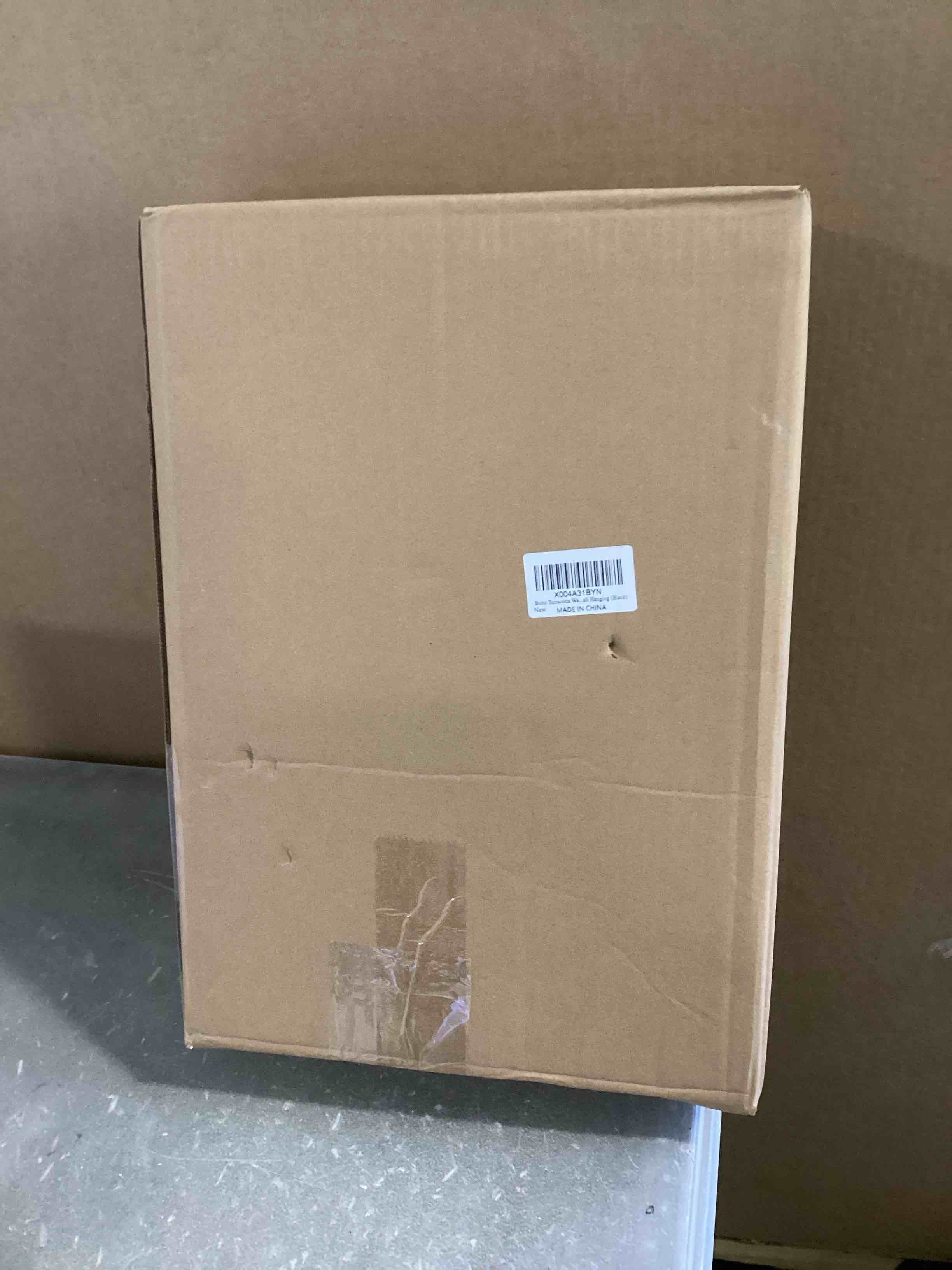 https://s3.amazonaws.com/lotting-images-prod/bidfta/PNK2027849_1737142589903.jpeg