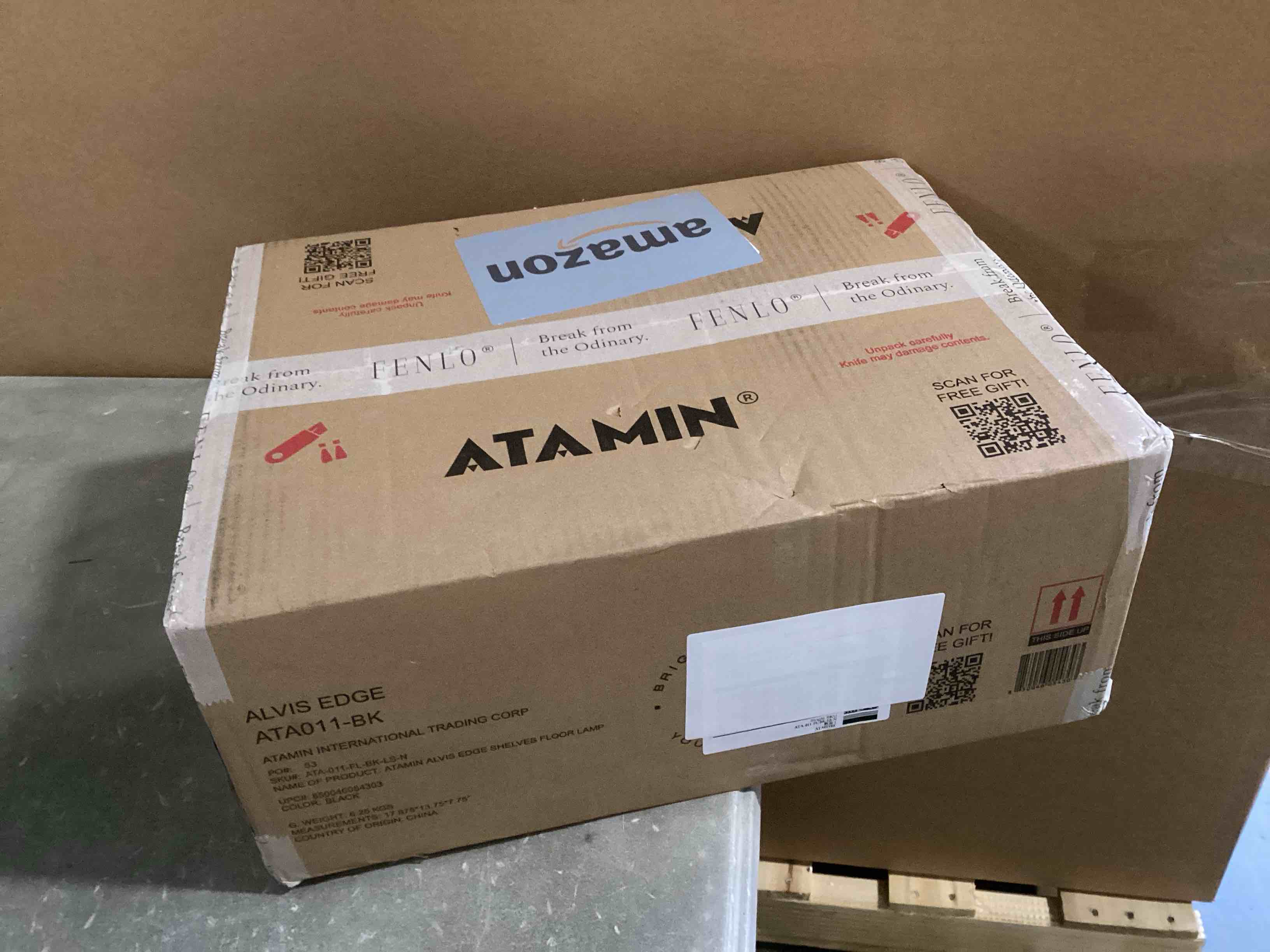 https://s3.amazonaws.com/lotting-images-prod/bidfta/PNK2028650_1737647518981.jpeg