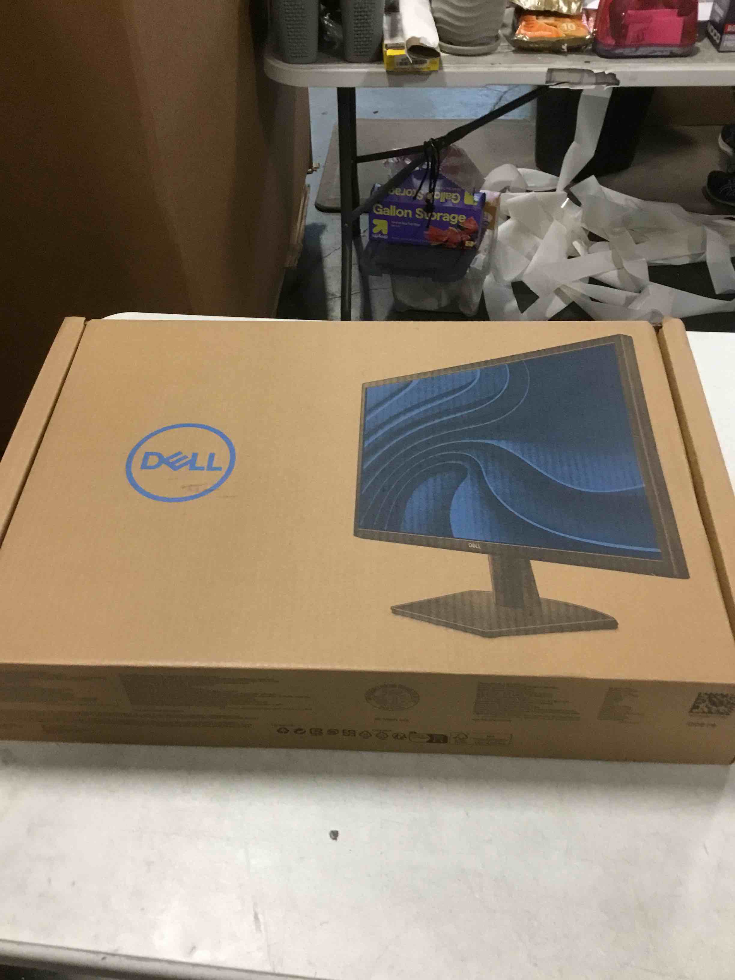 https://s3.amazonaws.com/lotting-images-prod/bidfta/PNK2029103_1735318043223.jpeg