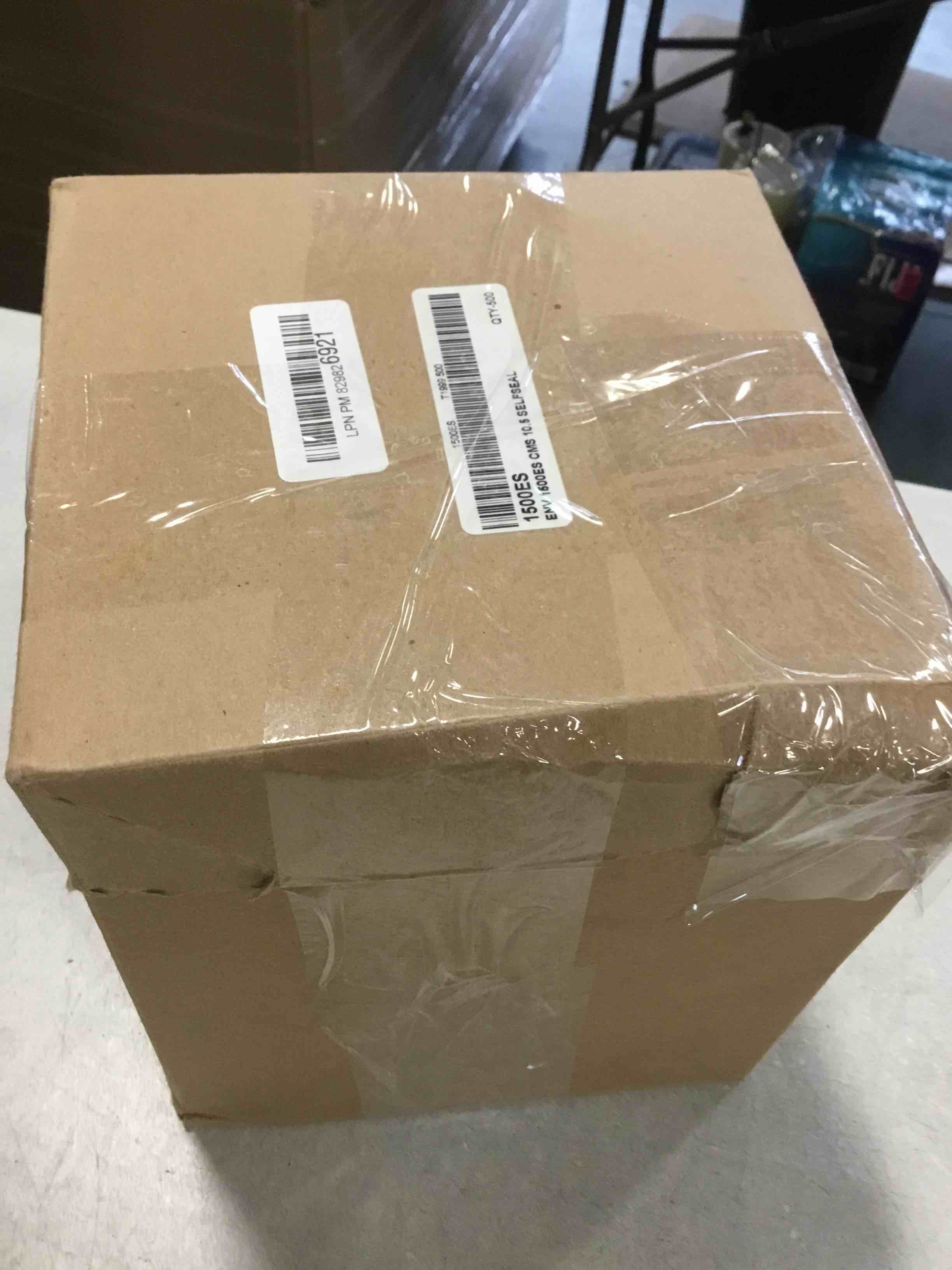 https://s3.amazonaws.com/lotting-images-prod/bidfta/PNK2029890_1735922923266.jpeg