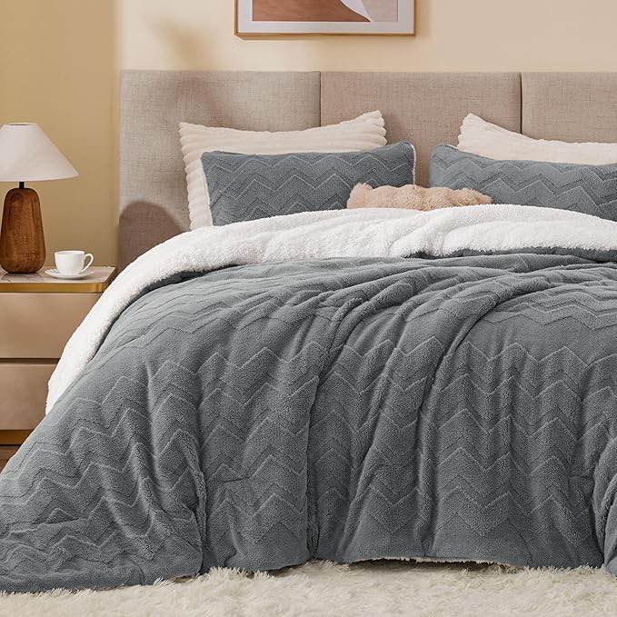 BEDELITE Fluffy Full- Queen  Comforter Set - Super Soft Sherpa Grey Comforter forn Full- Queen  Size Bed, Luxury Warm Bedding Set for Winter, Fuzzy Bed Set 2 Piece (1 Comforter, 1 Pillowcase)
