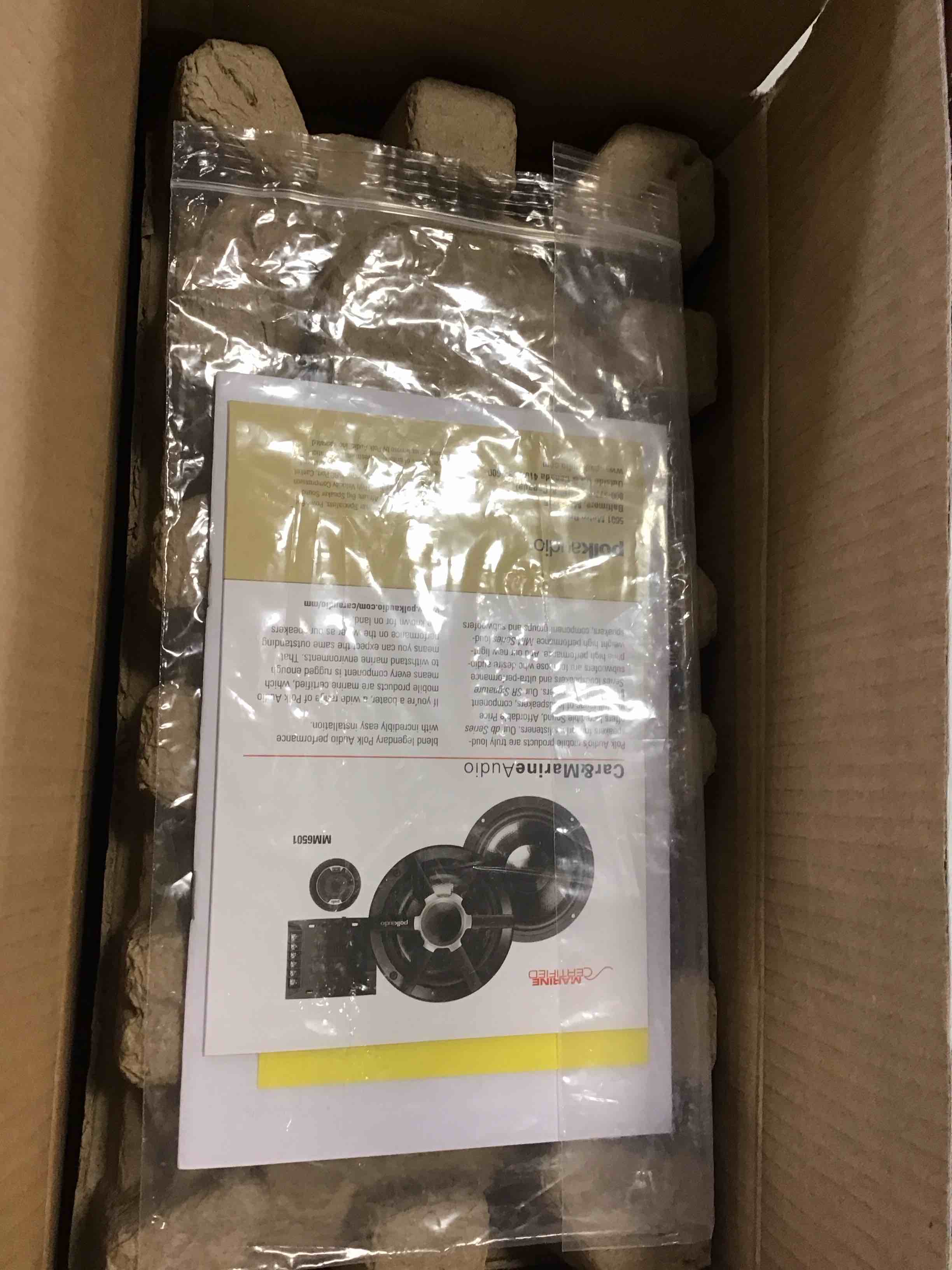 https://s3.amazonaws.com/lotting-images-prod/bidfta/PNK2031189_1736868707620.jpeg