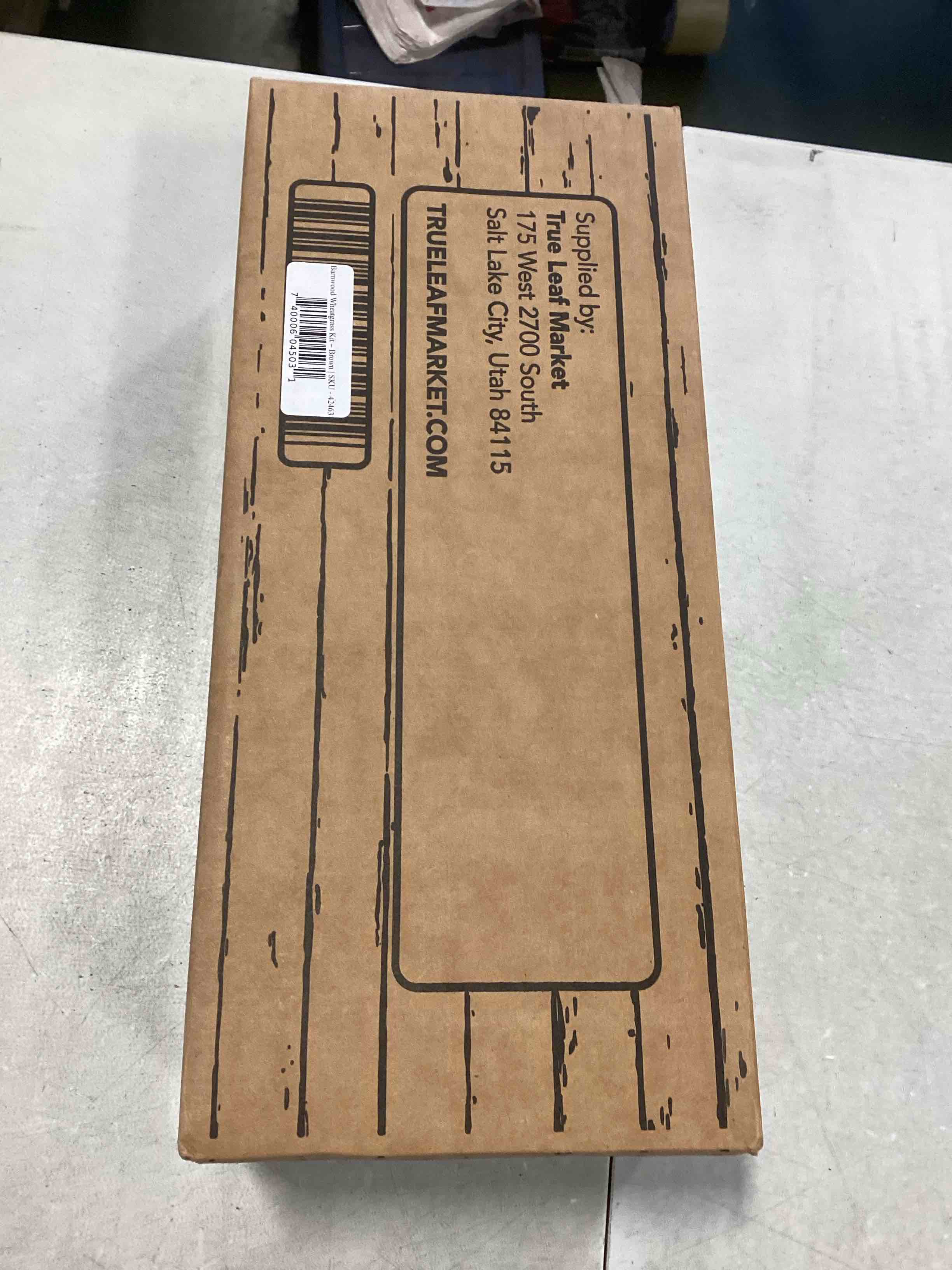 https://s3.amazonaws.com/lotting-images-prod/bidfta/PNK2031408_1736948172493.jpeg
